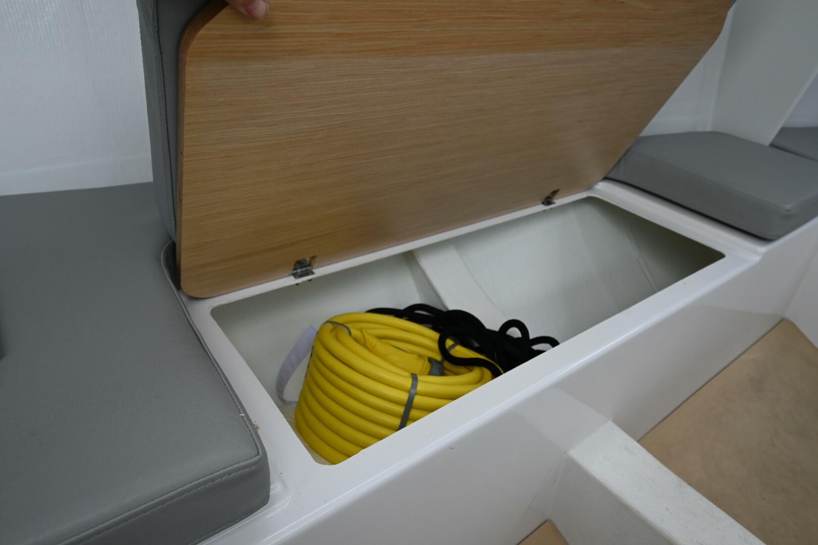 24ft Beneteau Yacht For Sale