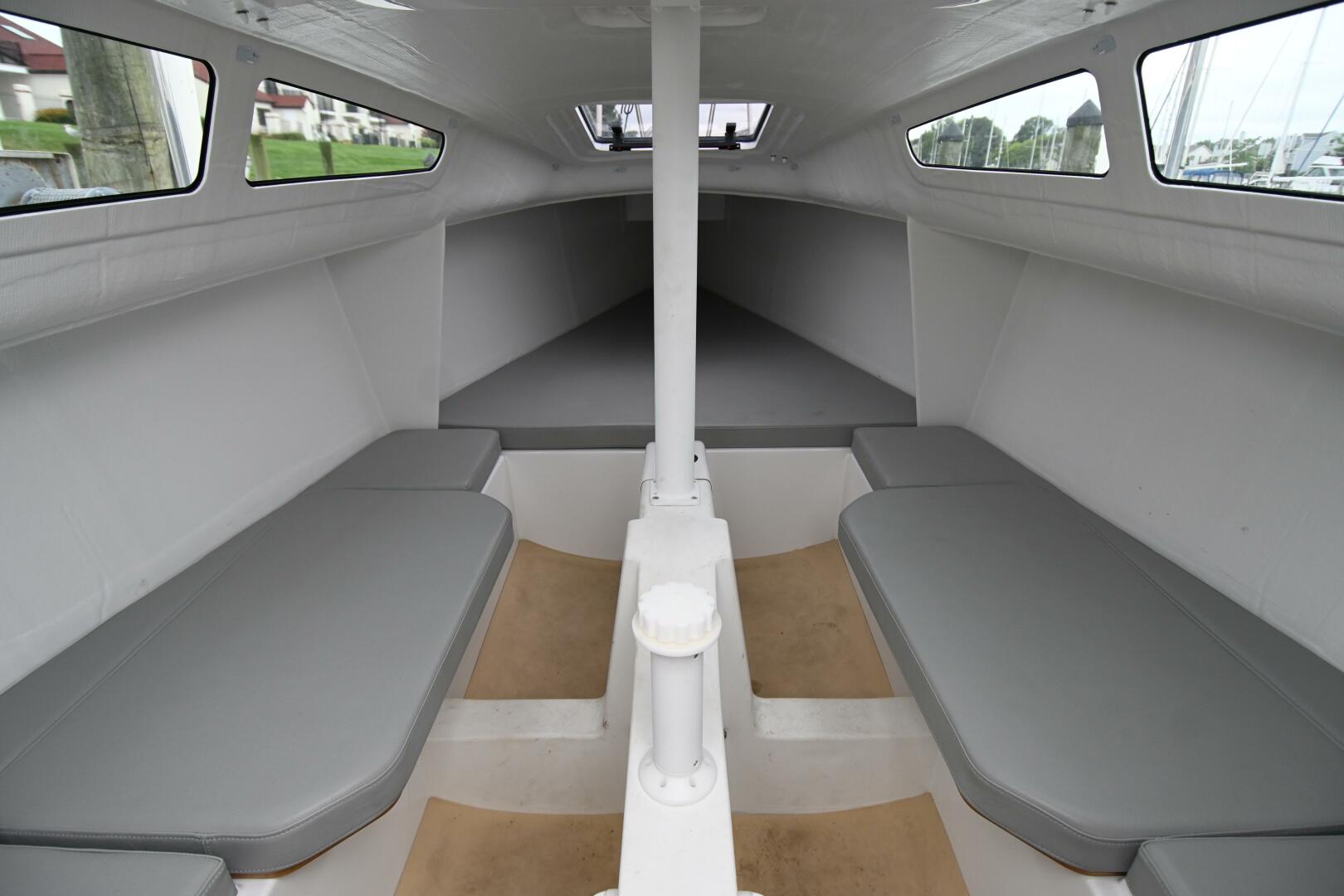 24ft Beneteau Yacht For Sale