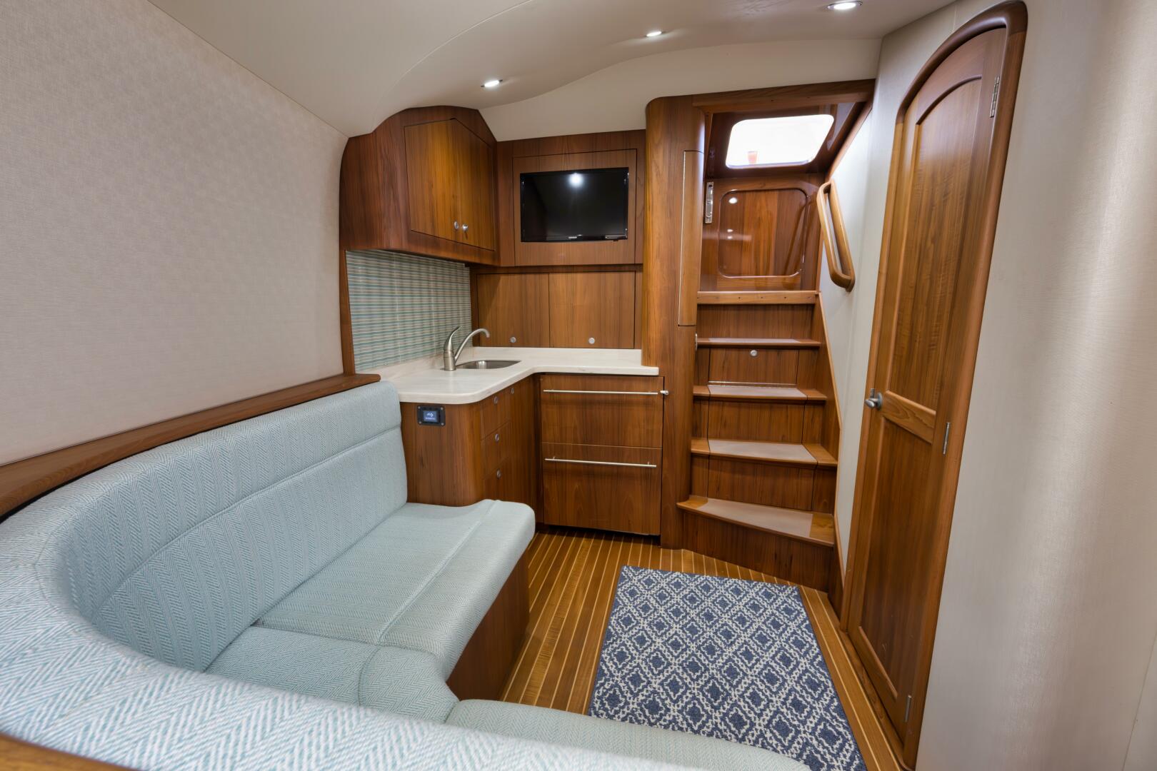 KARMA 46ft Winter Custom Yachts Yacht For Sale
