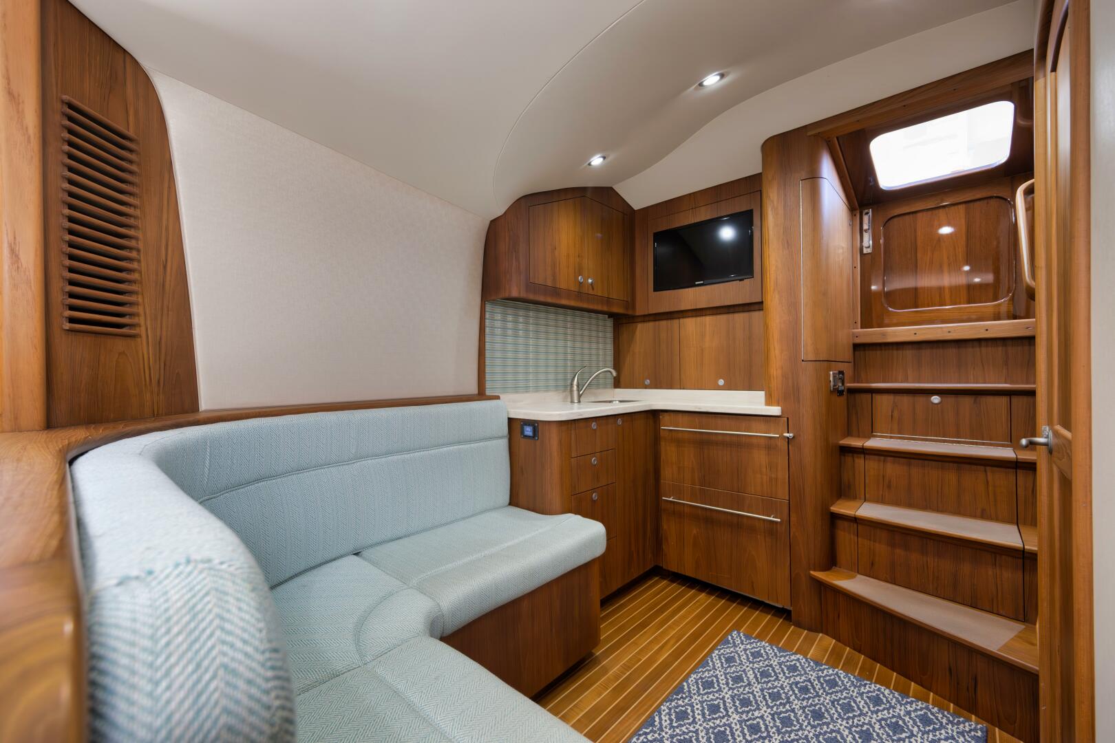 KARMA 46ft Winter Custom Yachts Yacht For Sale