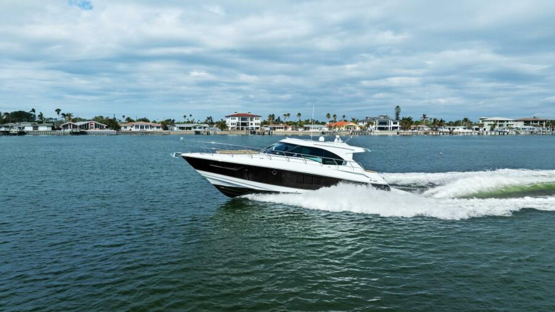 Best Times Too w Seakeeper Roll Stabilizer 45ft Cruisers Yachts Yacht For Sale