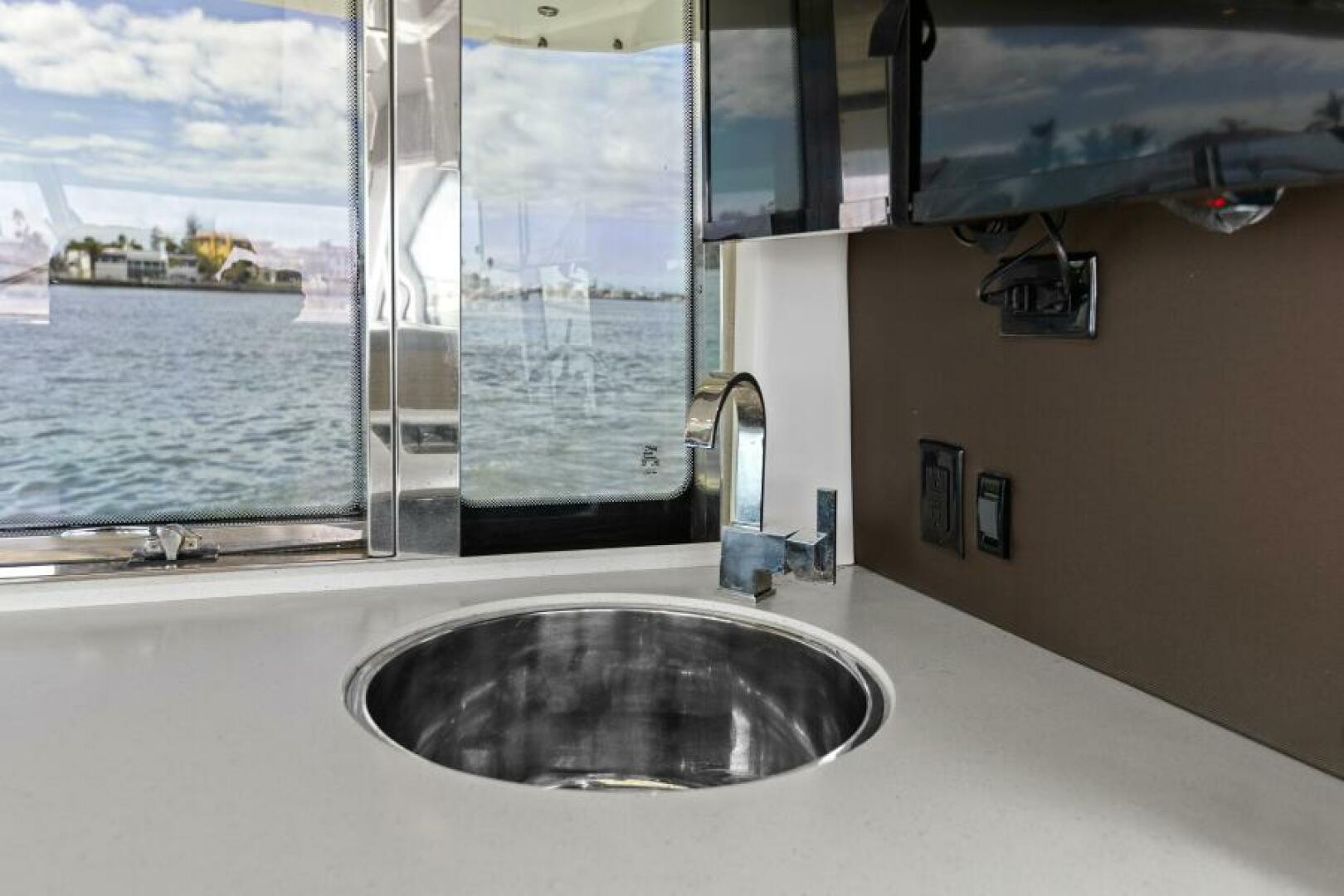Best Times Too w Seakeeper Roll Stabilizer 45ft Cruisers Yachts Yacht For Sale
