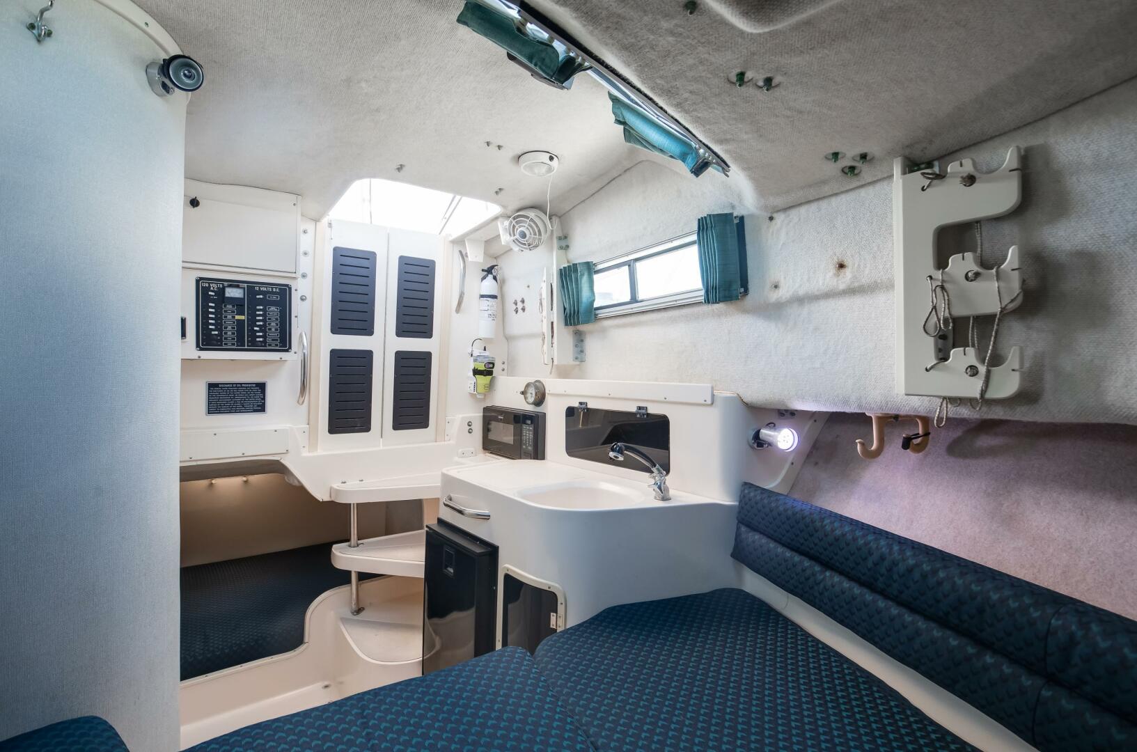 Crazy Lady 30ft Grady White Yacht For Sale