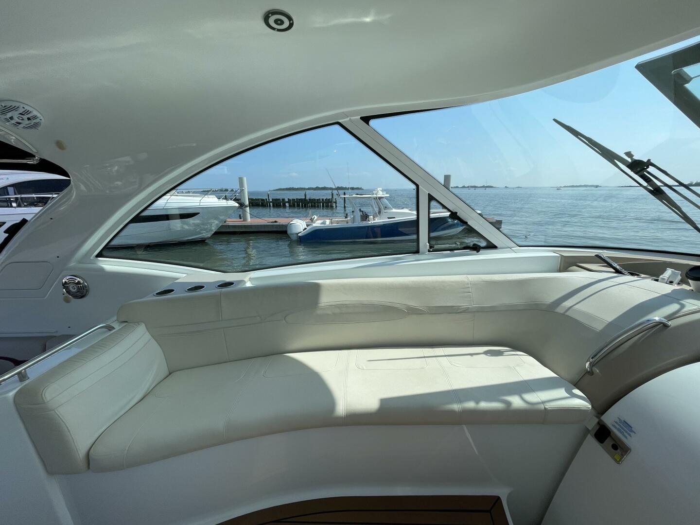 2009 Formula 45 yacht
