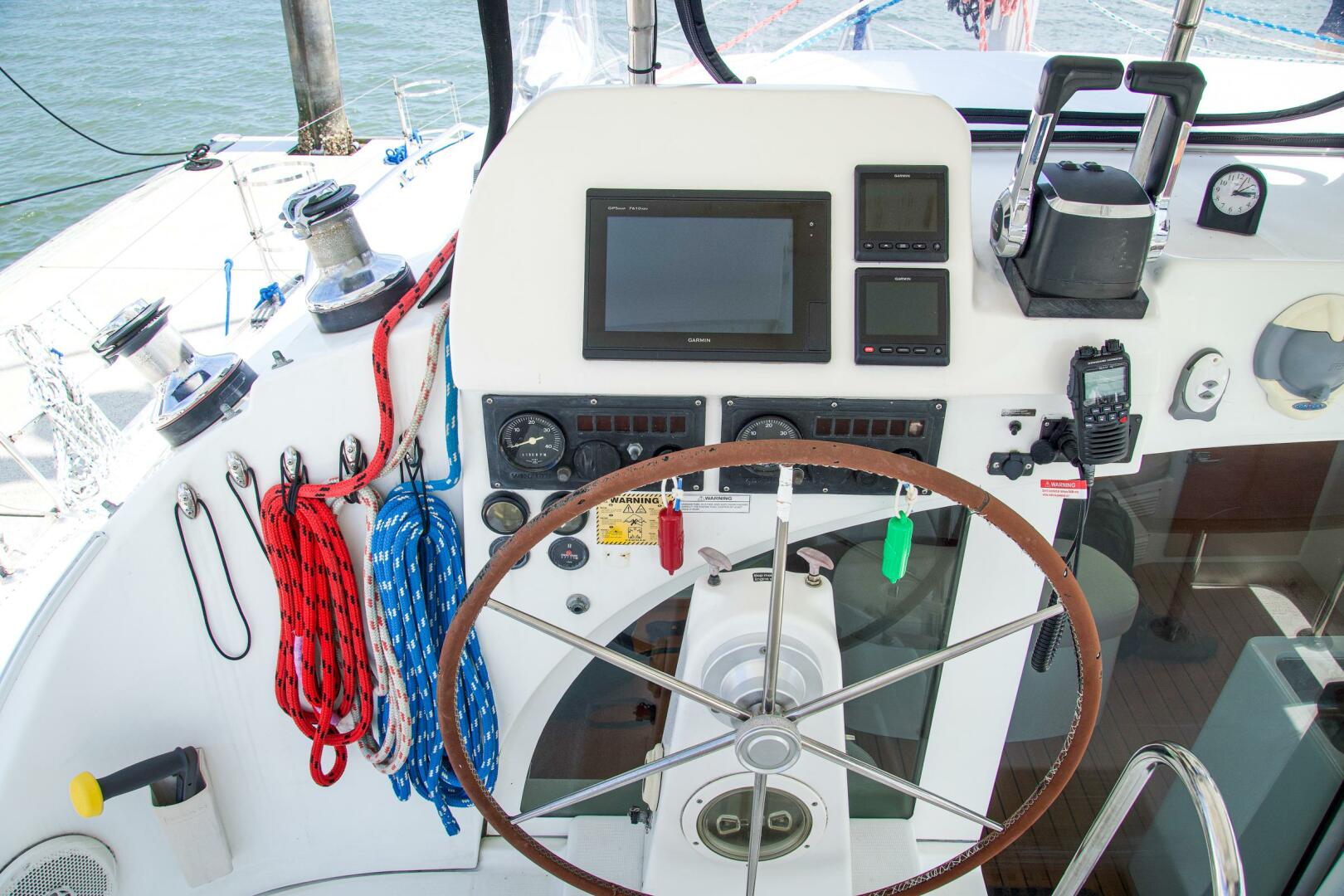 38ft Lagoon Yacht For Sale
