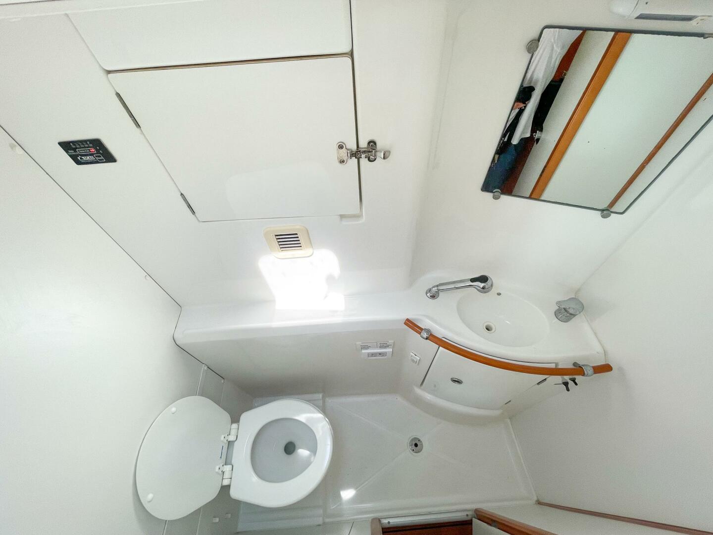 38ft Lagoon Yacht For Sale