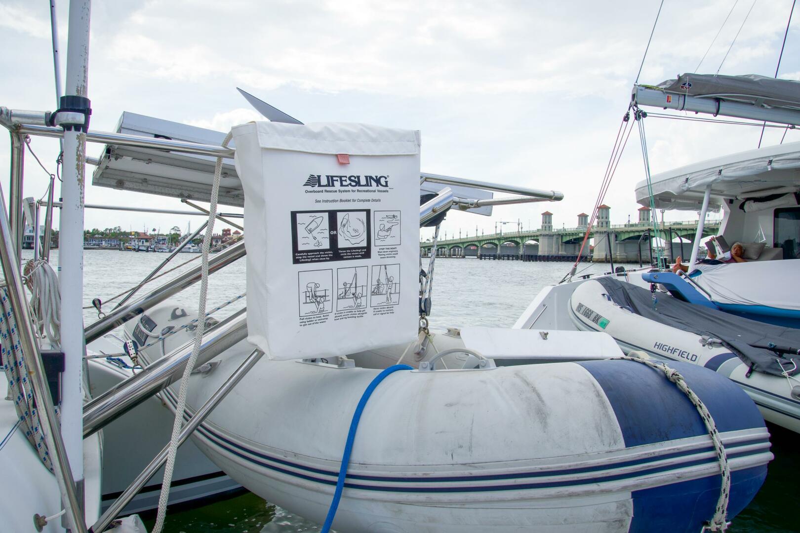 38ft Lagoon Yacht For Sale