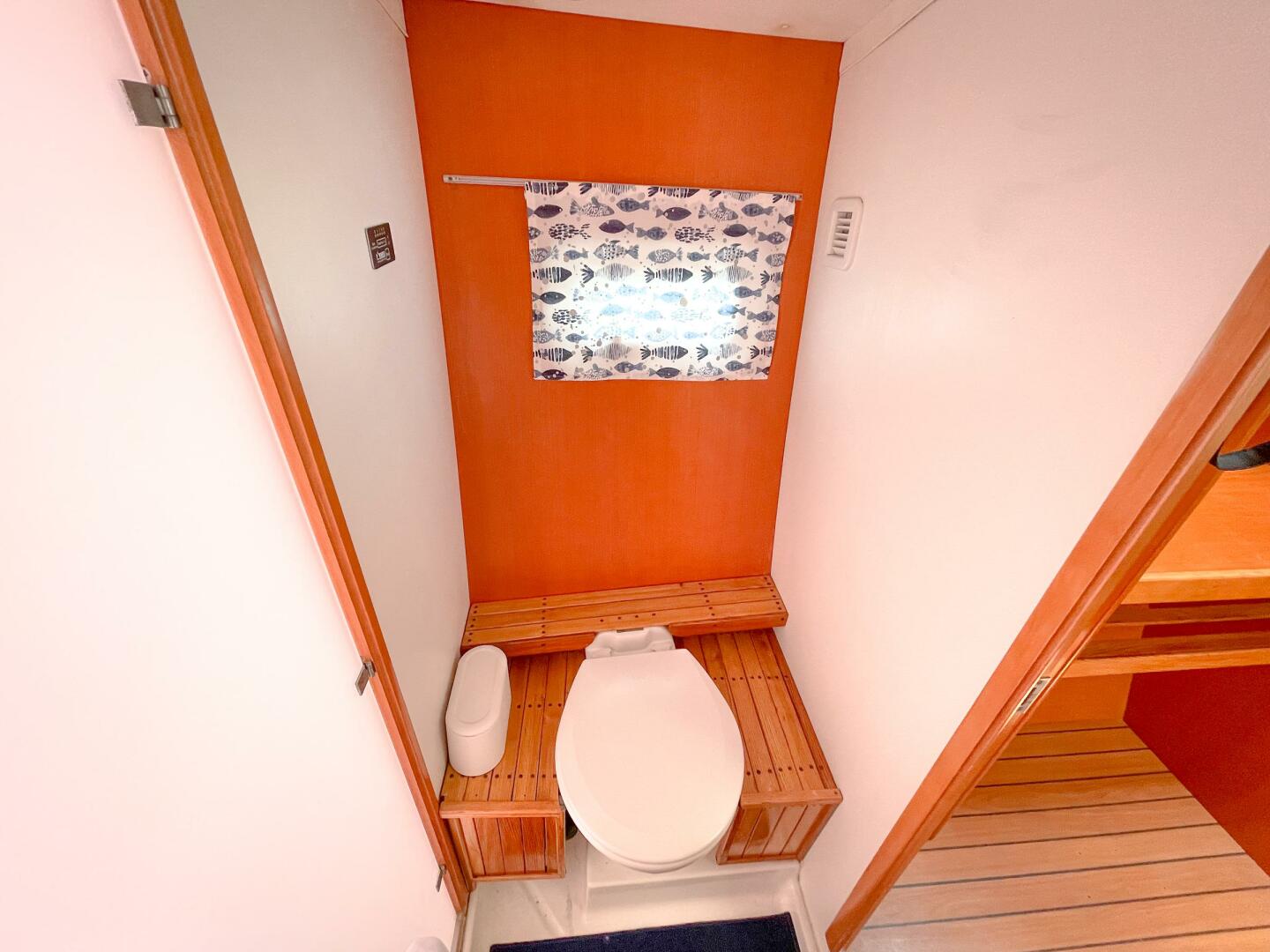 38ft Lagoon Yacht For Sale