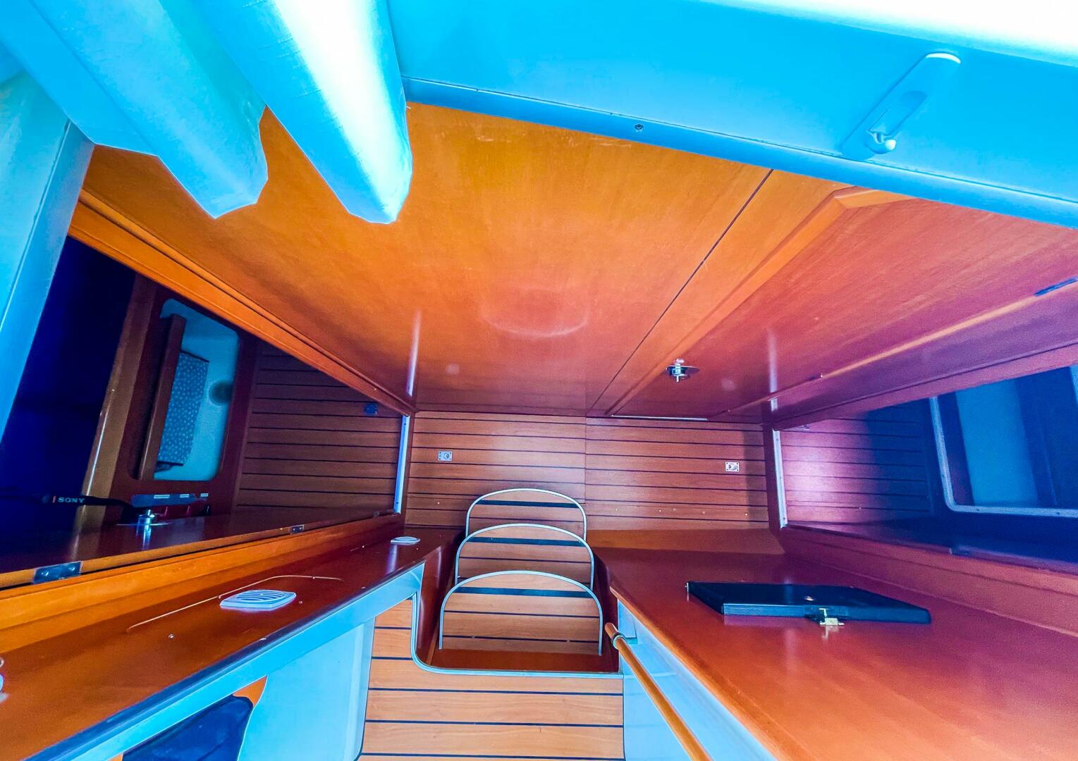 38ft Lagoon Yacht For Sale