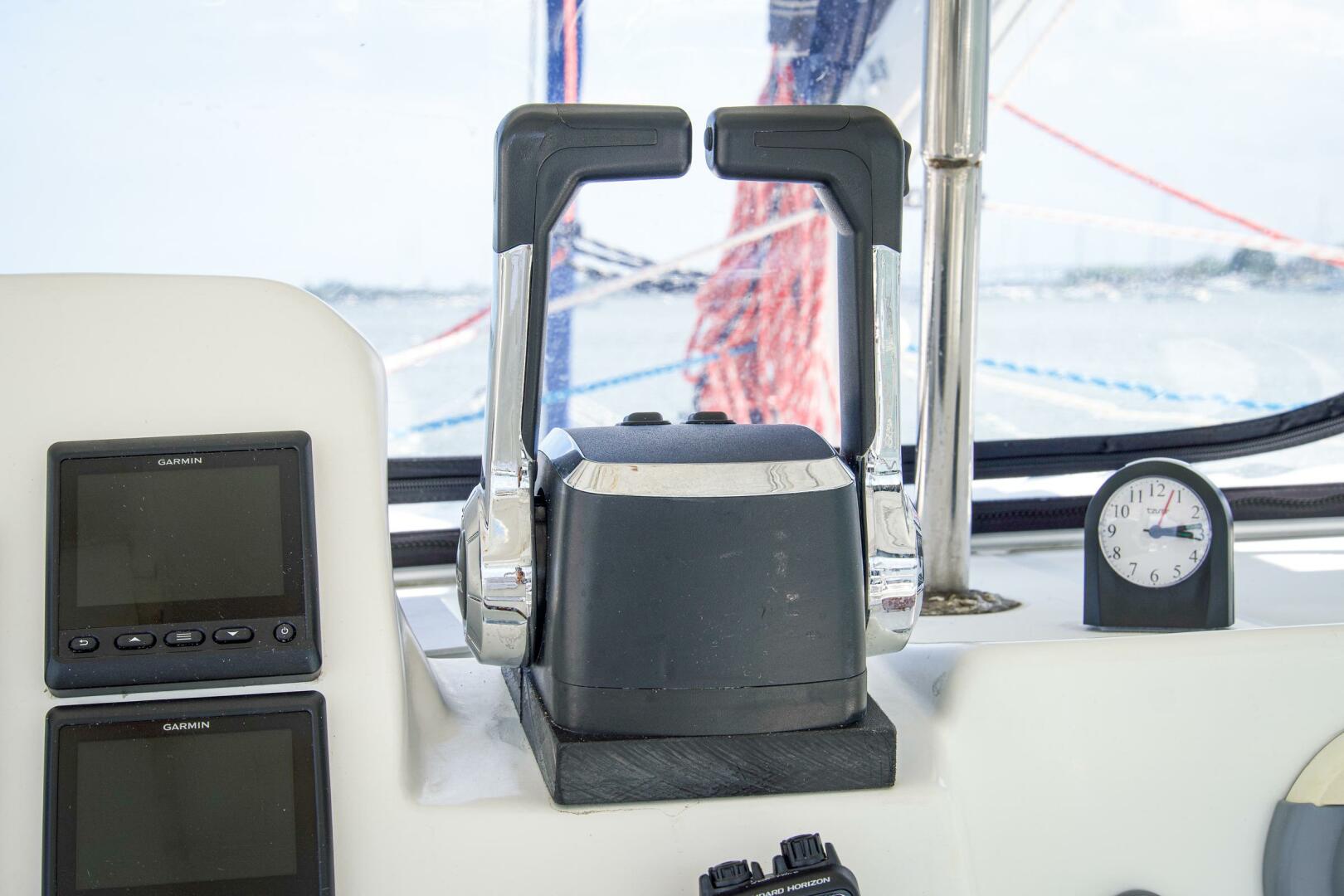 38ft Lagoon Yacht For Sale