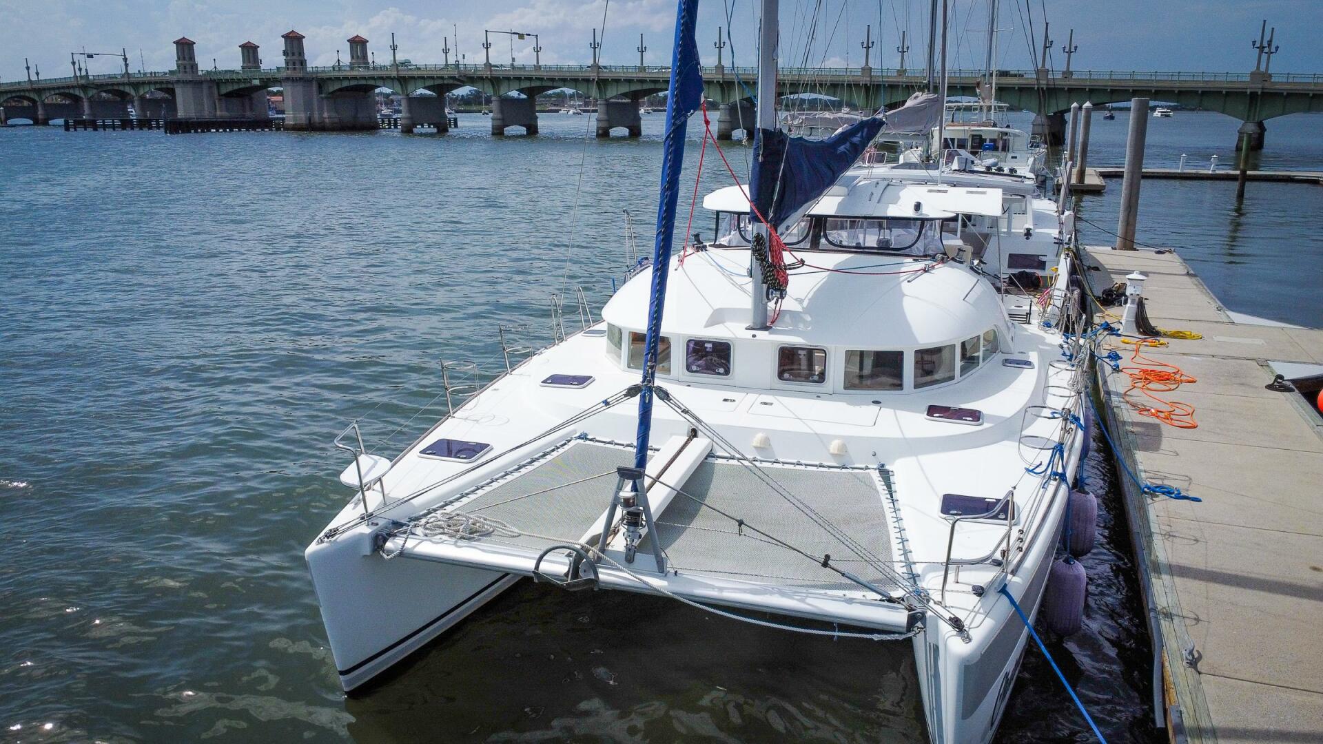 38ft Lagoon Yacht For Sale