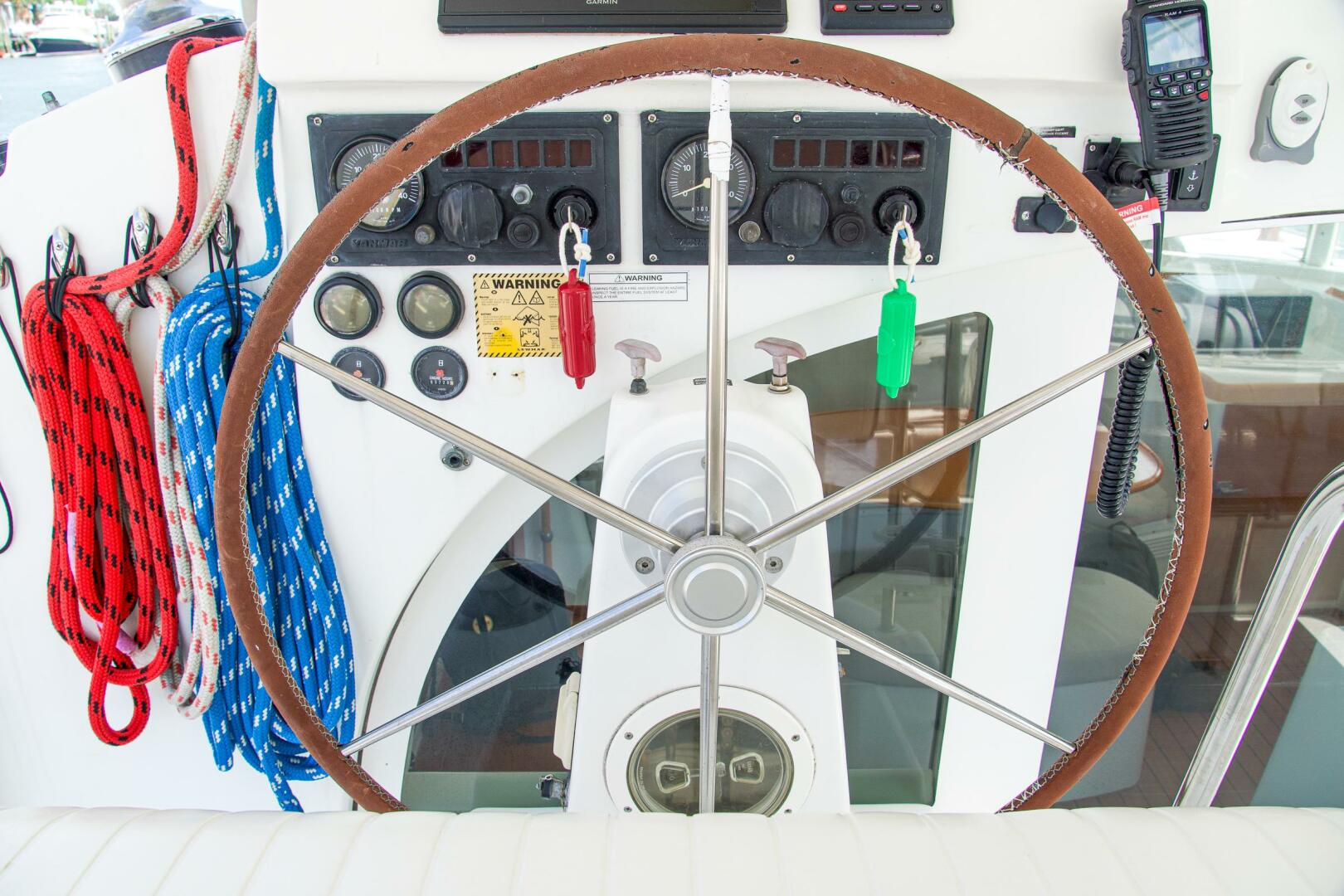 38ft Lagoon Yacht For Sale