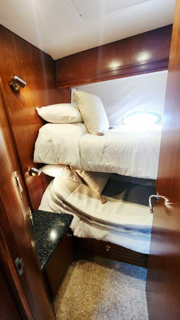 Kateri Marie 53ft Carver Yacht For Sale