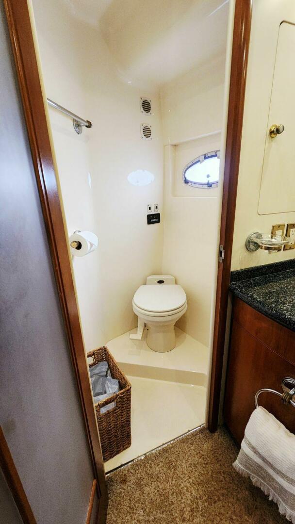 Kateri Marie 53ft Carver Yacht For Sale