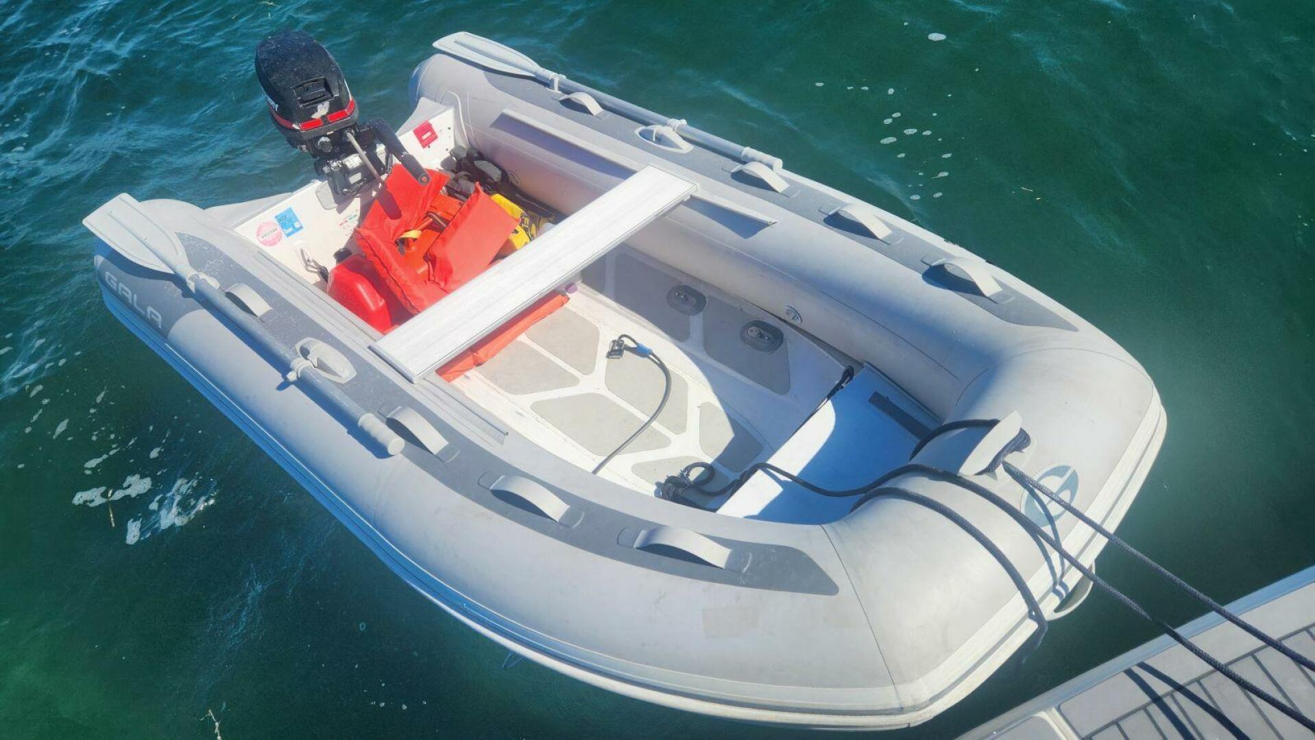 Kateri Marie 53ft Carver Yacht For Sale