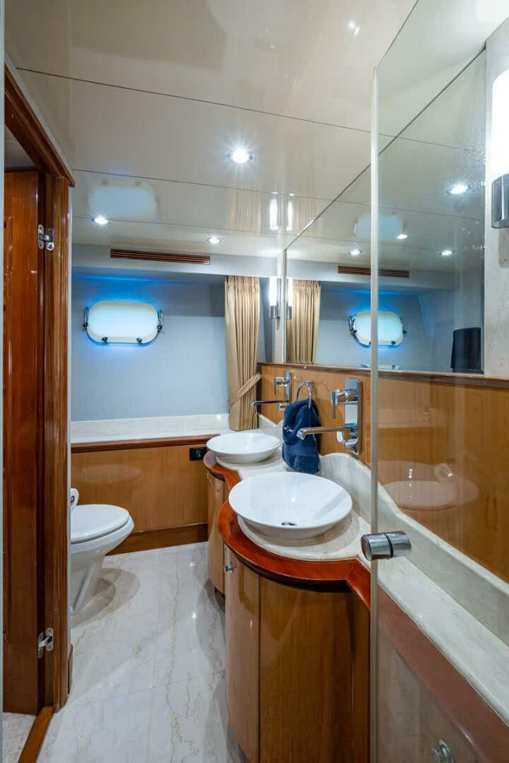 Somewhere In Time 78ft Ocean Alexander Yacht For Sale