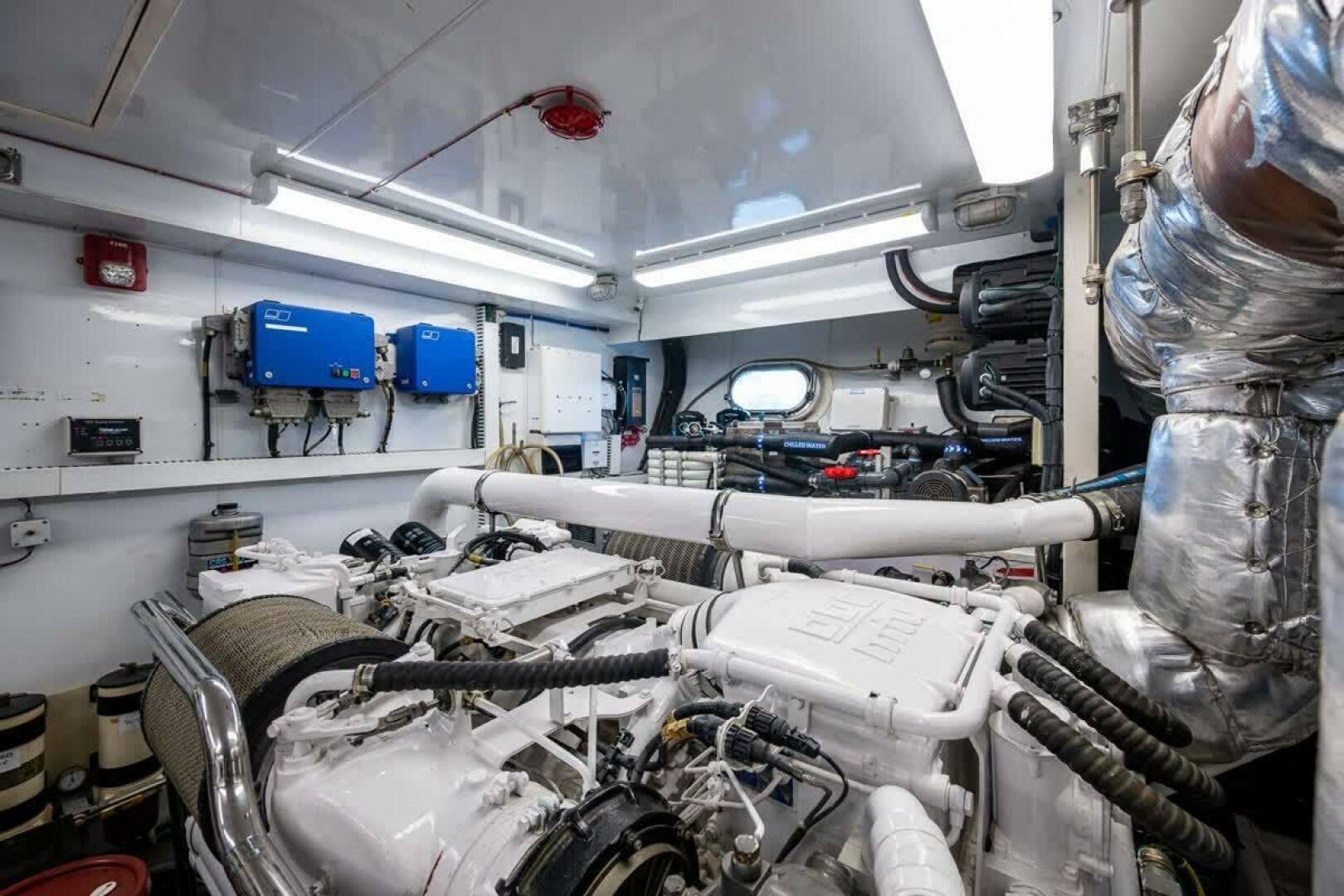 Somewhere In Time 78ft Ocean Alexander Yacht For Sale