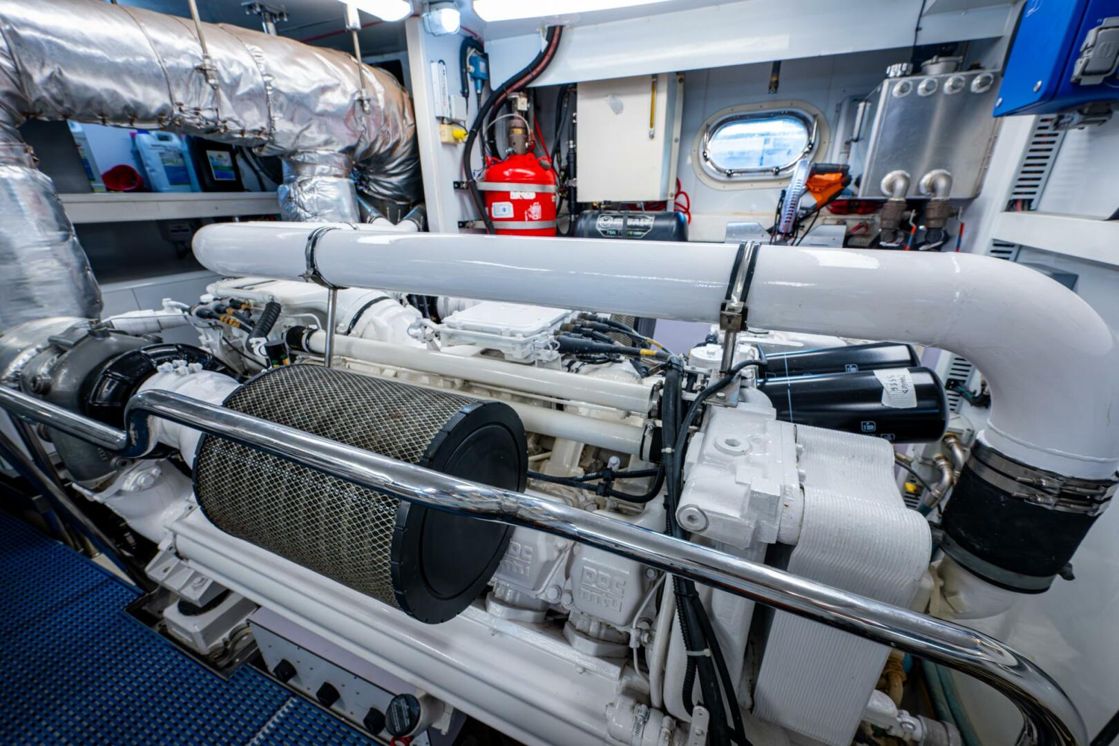 Somewhere In Time 78ft Ocean Alexander Yacht For Sale