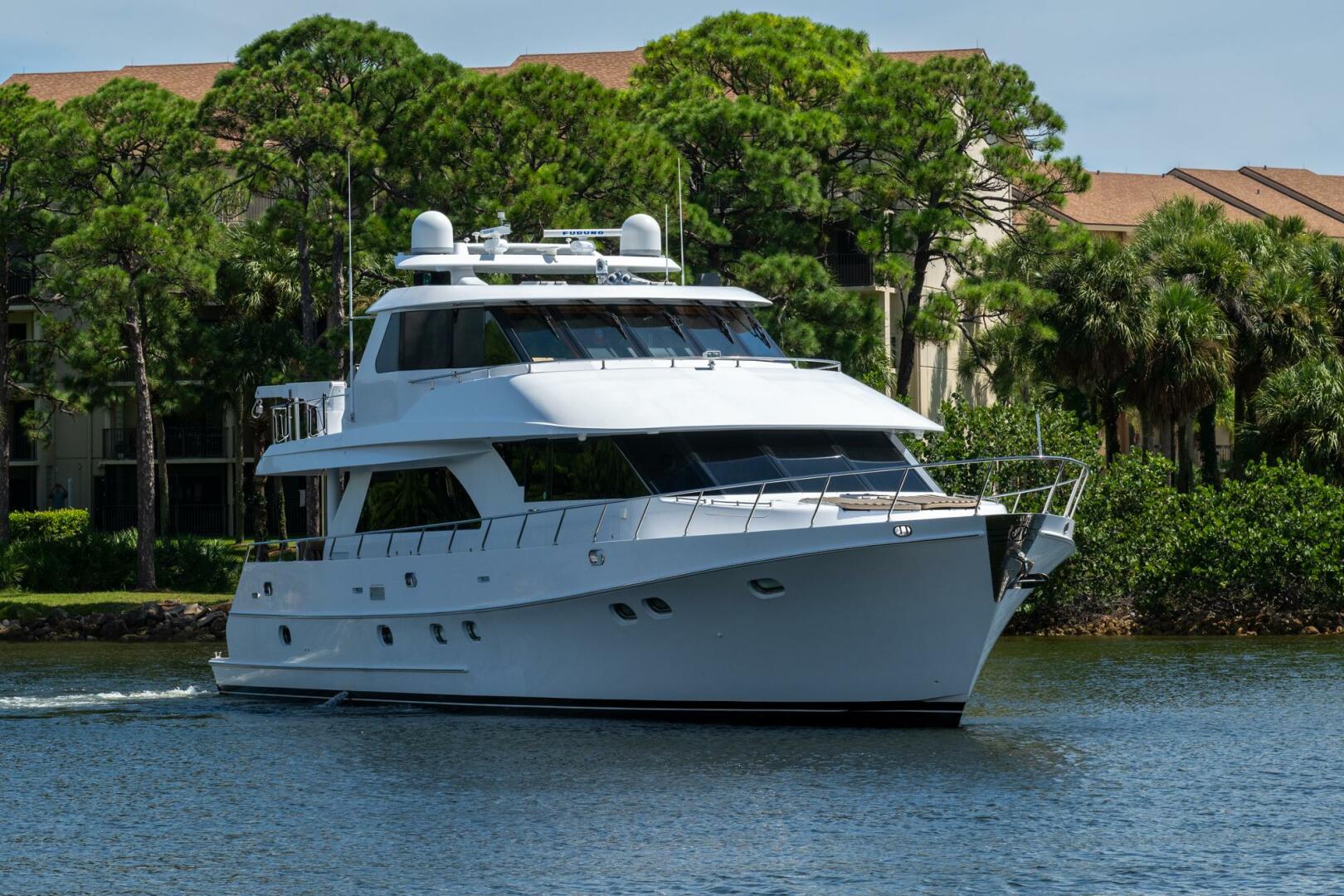 Somewhere In Time 78ft Ocean Alexander Yacht For Sale