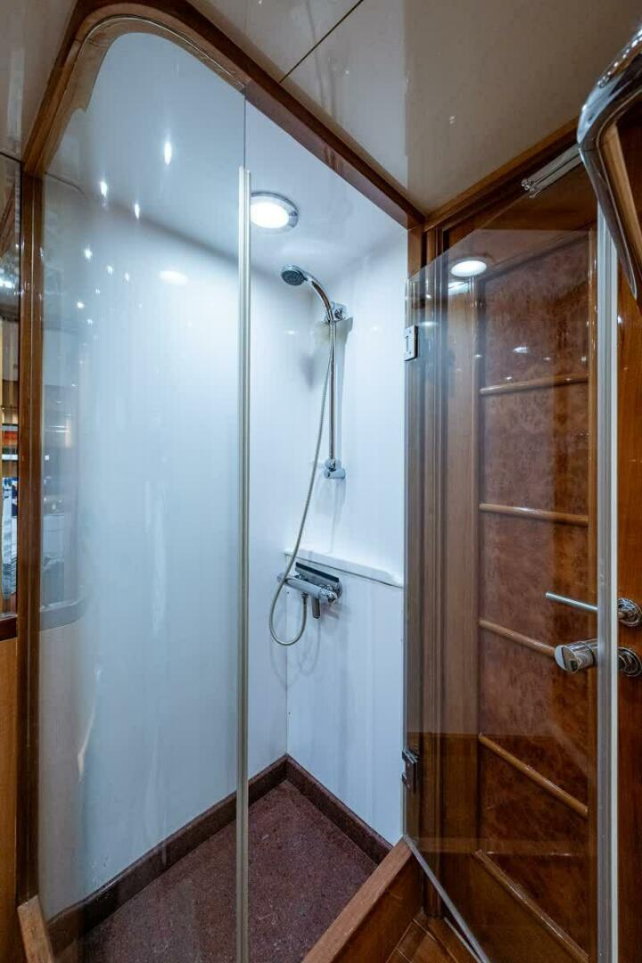 Somewhere In Time 78ft Ocean Alexander Yacht For Sale
