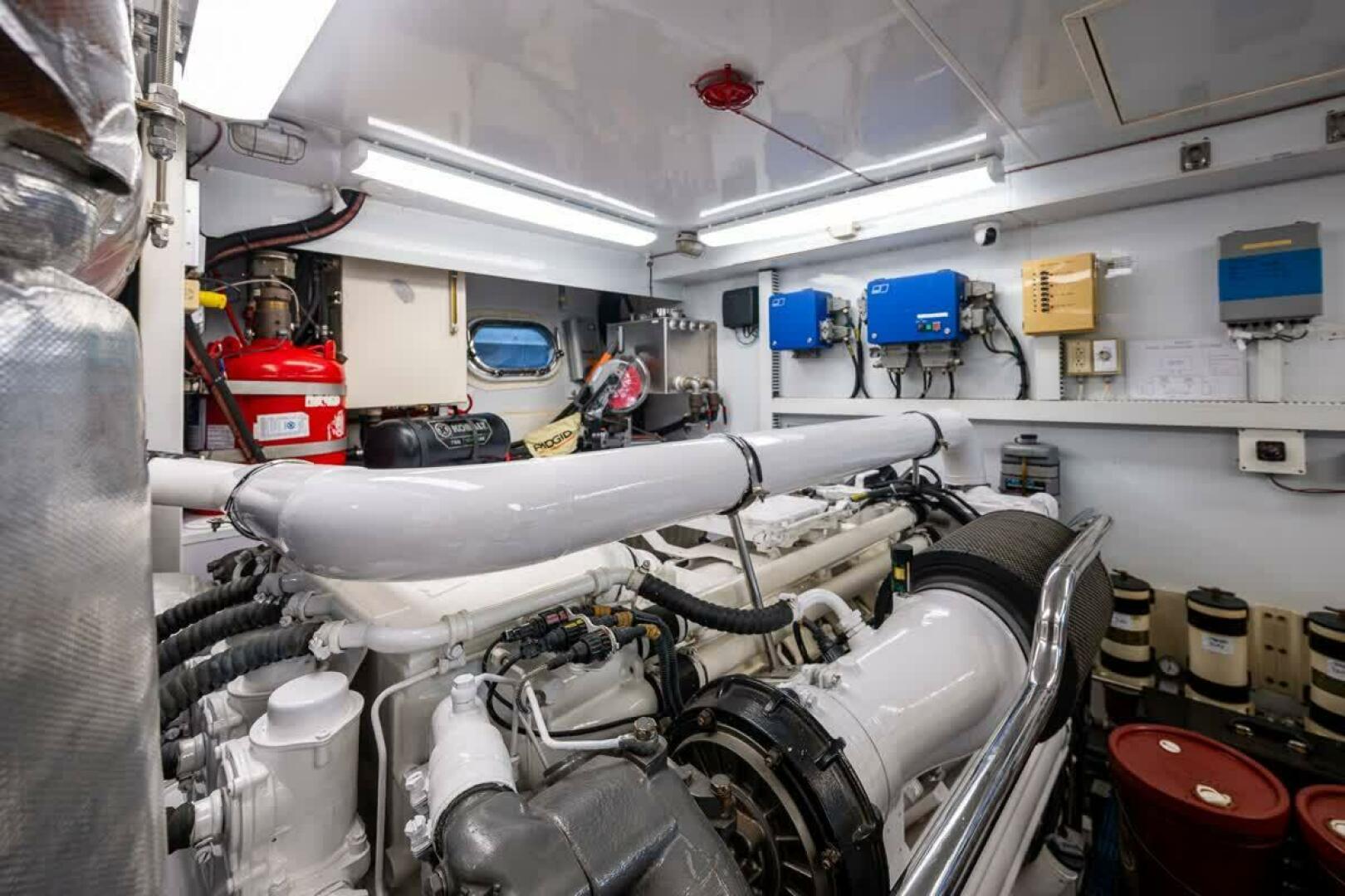 Somewhere In Time 78ft Ocean Alexander Yacht For Sale