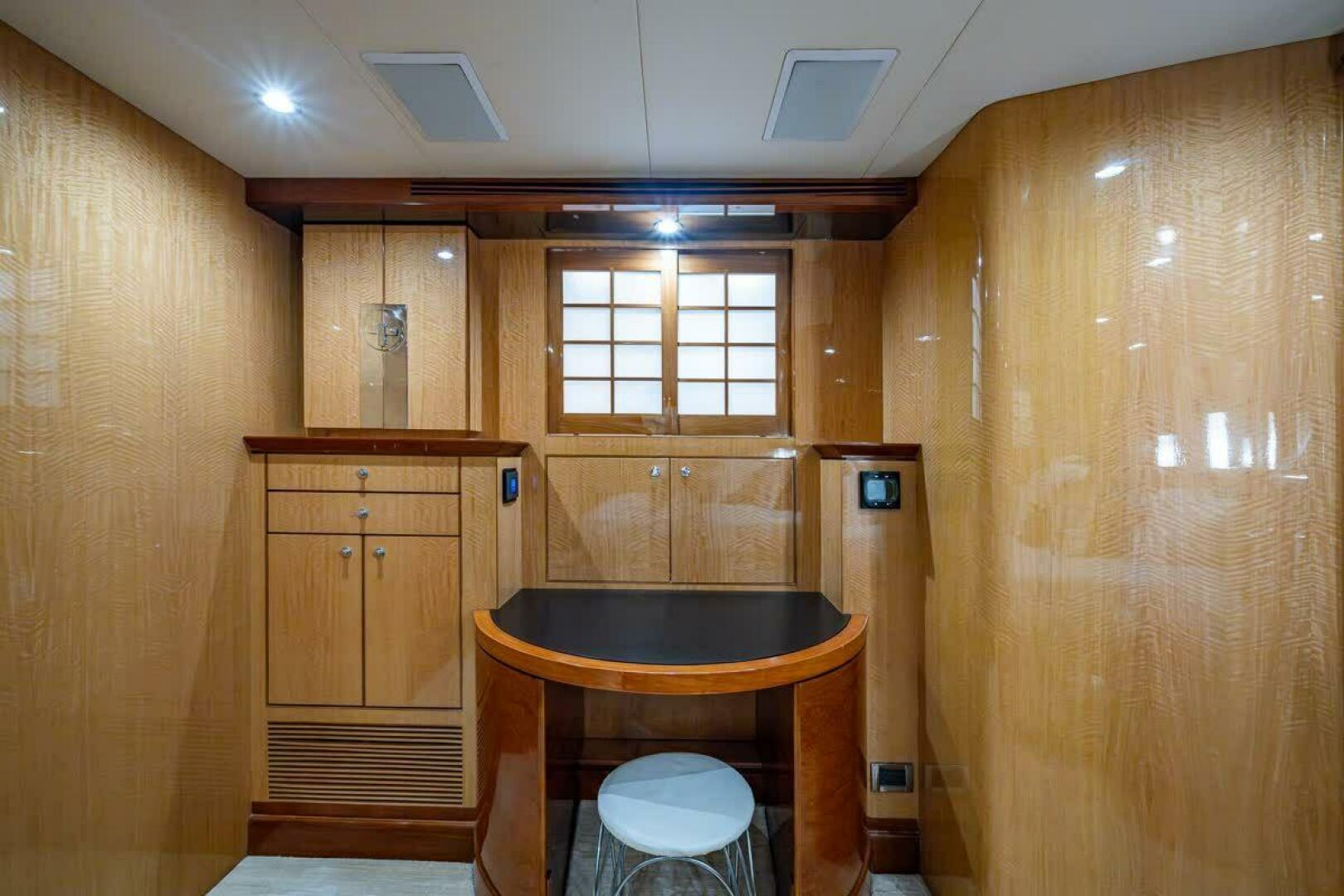 Somewhere In Time 78ft Ocean Alexander Yacht For Sale