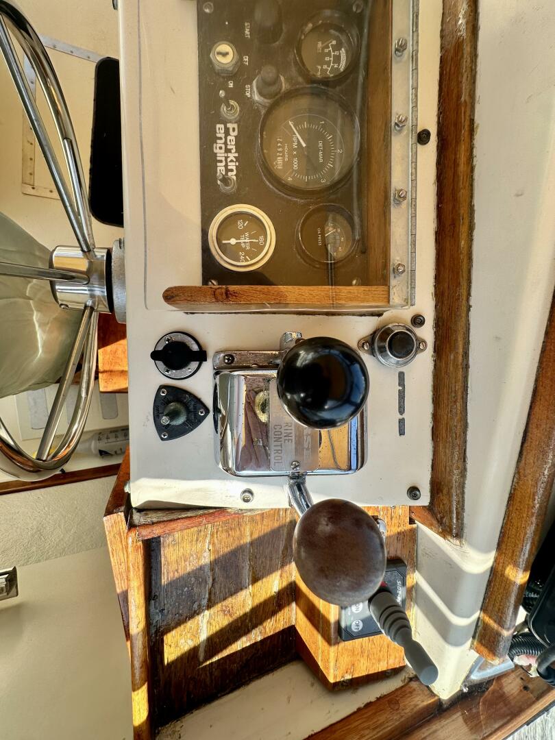 NORTH LIGHT 26ft Fortier Yacht For Sale