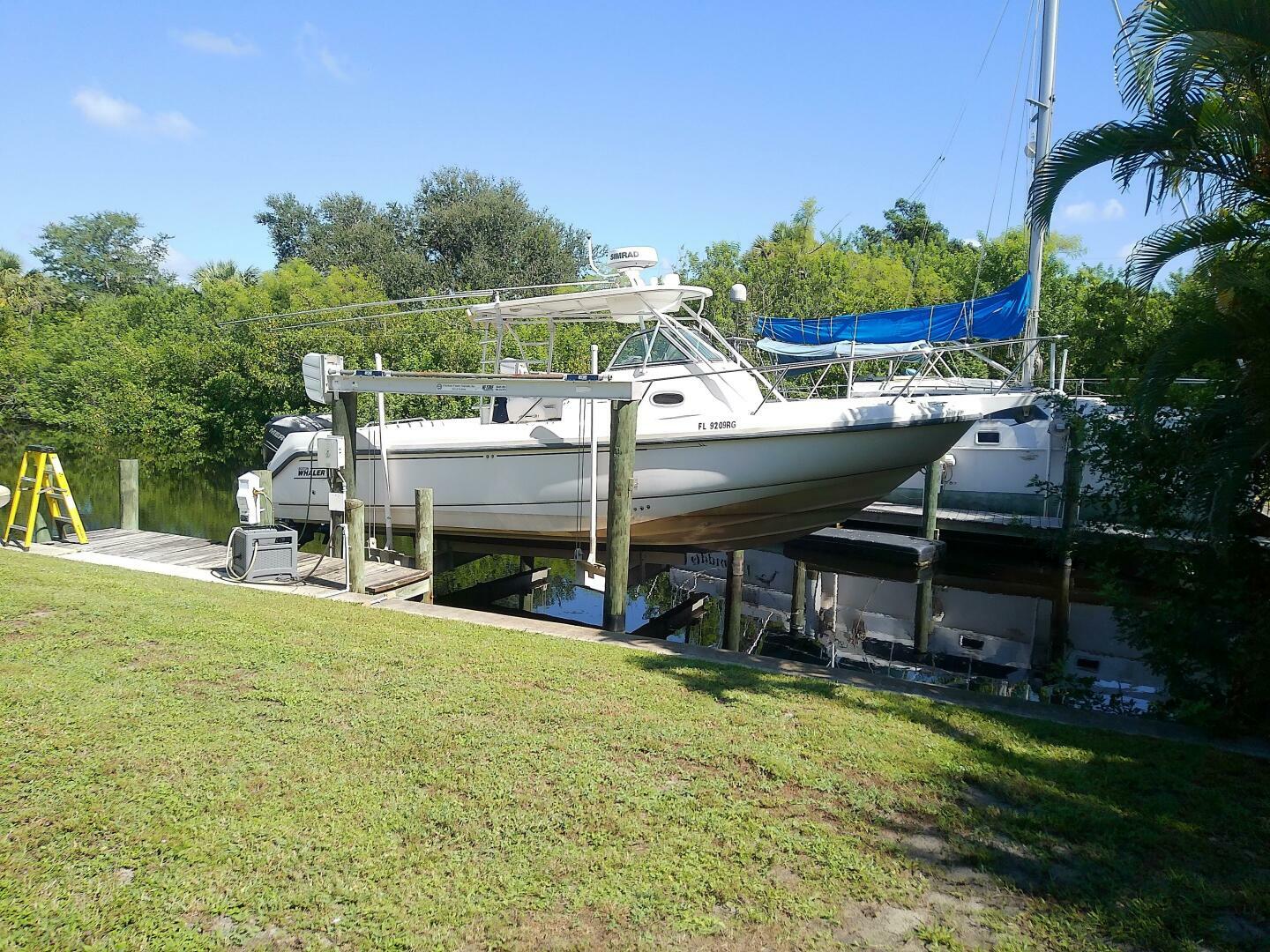 Forever Young 28ft Boston Whaler Yacht For Sale