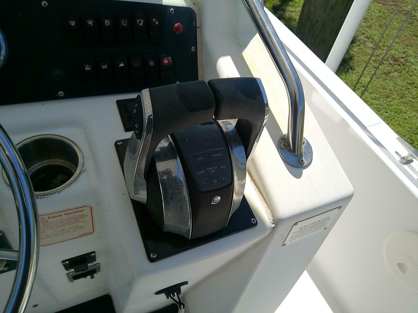 Forever Young 28ft Boston Whaler Yacht For Sale