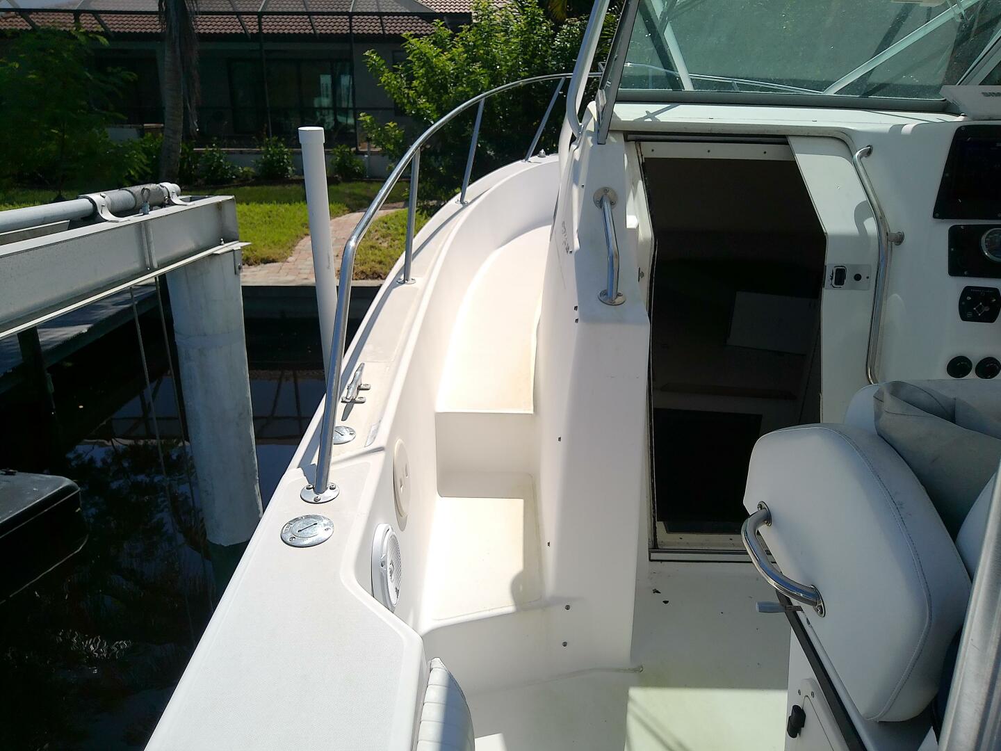 Forever Young 28ft Boston Whaler Yacht For Sale