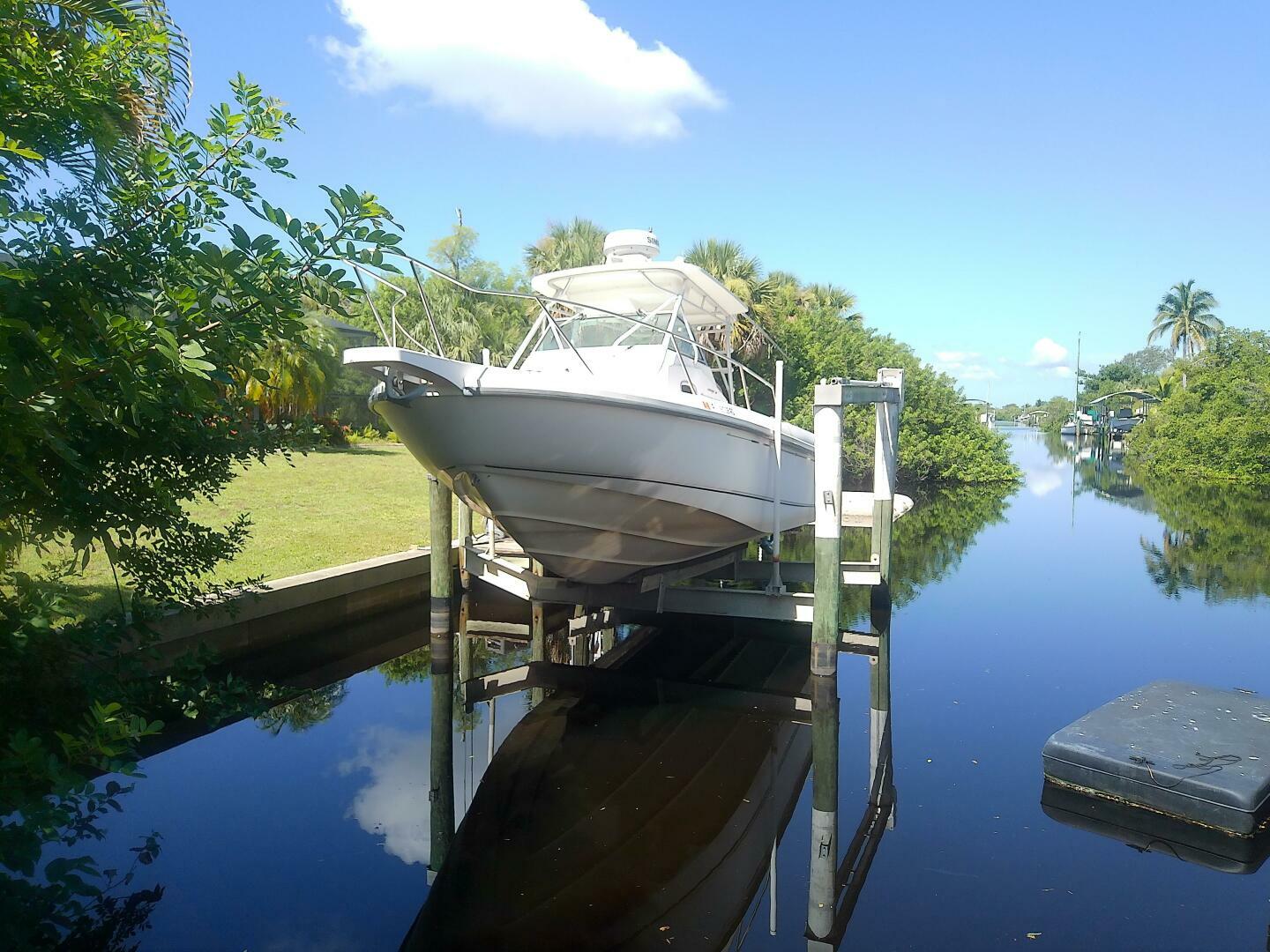 Forever Young 28ft Boston Whaler Yacht For Sale