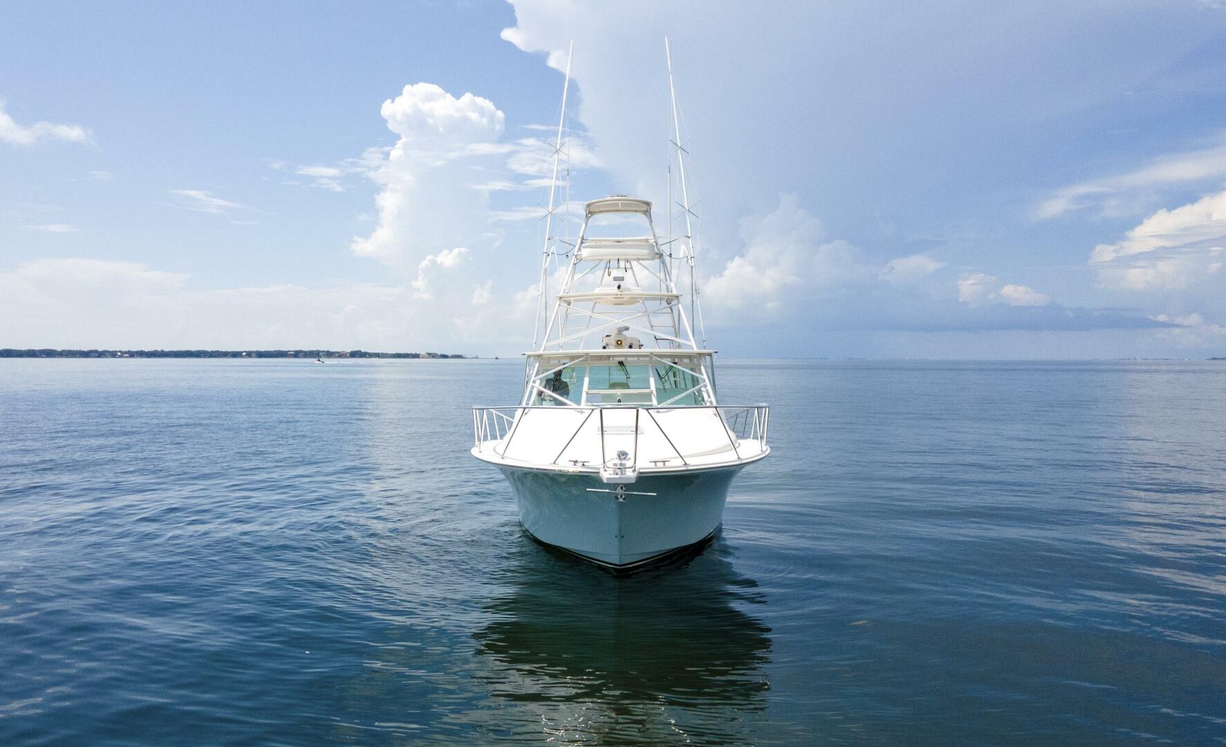 2007 40 Cabo Express Big Blue Exterior (10)
