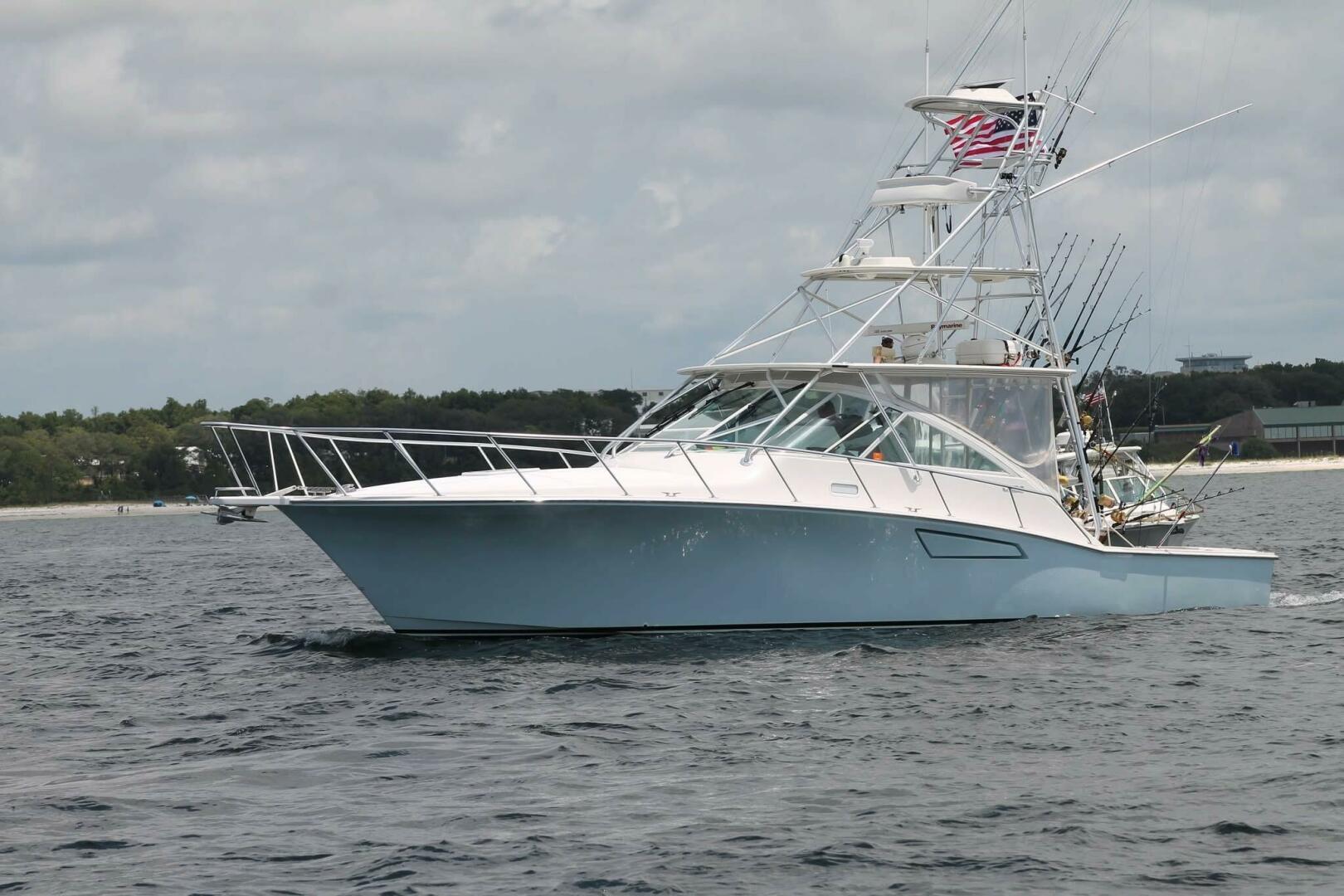 2007 40 CABO Express BIG BLUE Port Profile