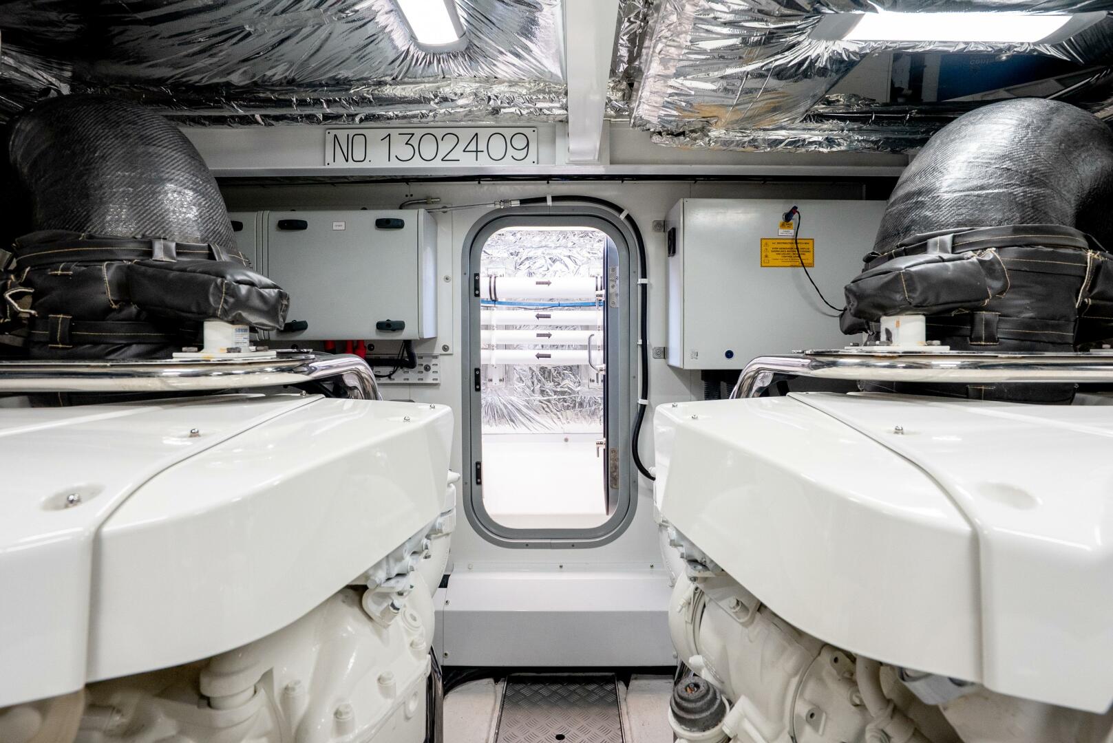 Princess F62 Stumped- Engine Room