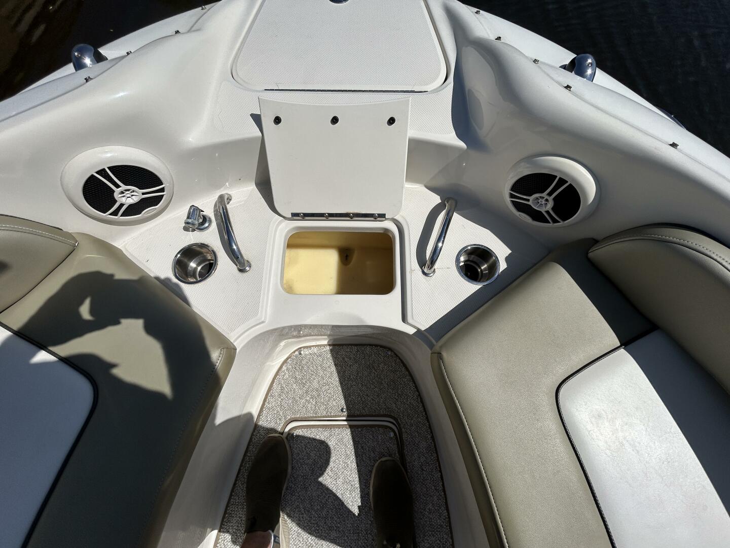 26ft Sea Ray Yacht For Sale