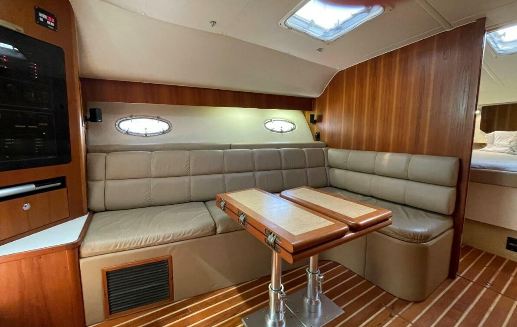 2000 Tiara 41 Open