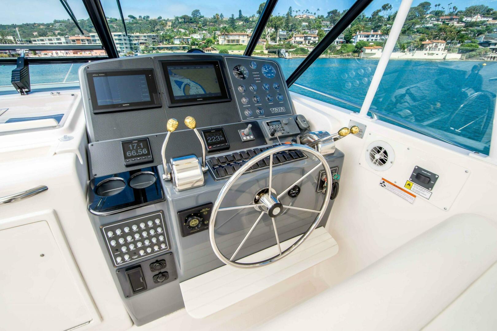 2000 Tiara 41 Open