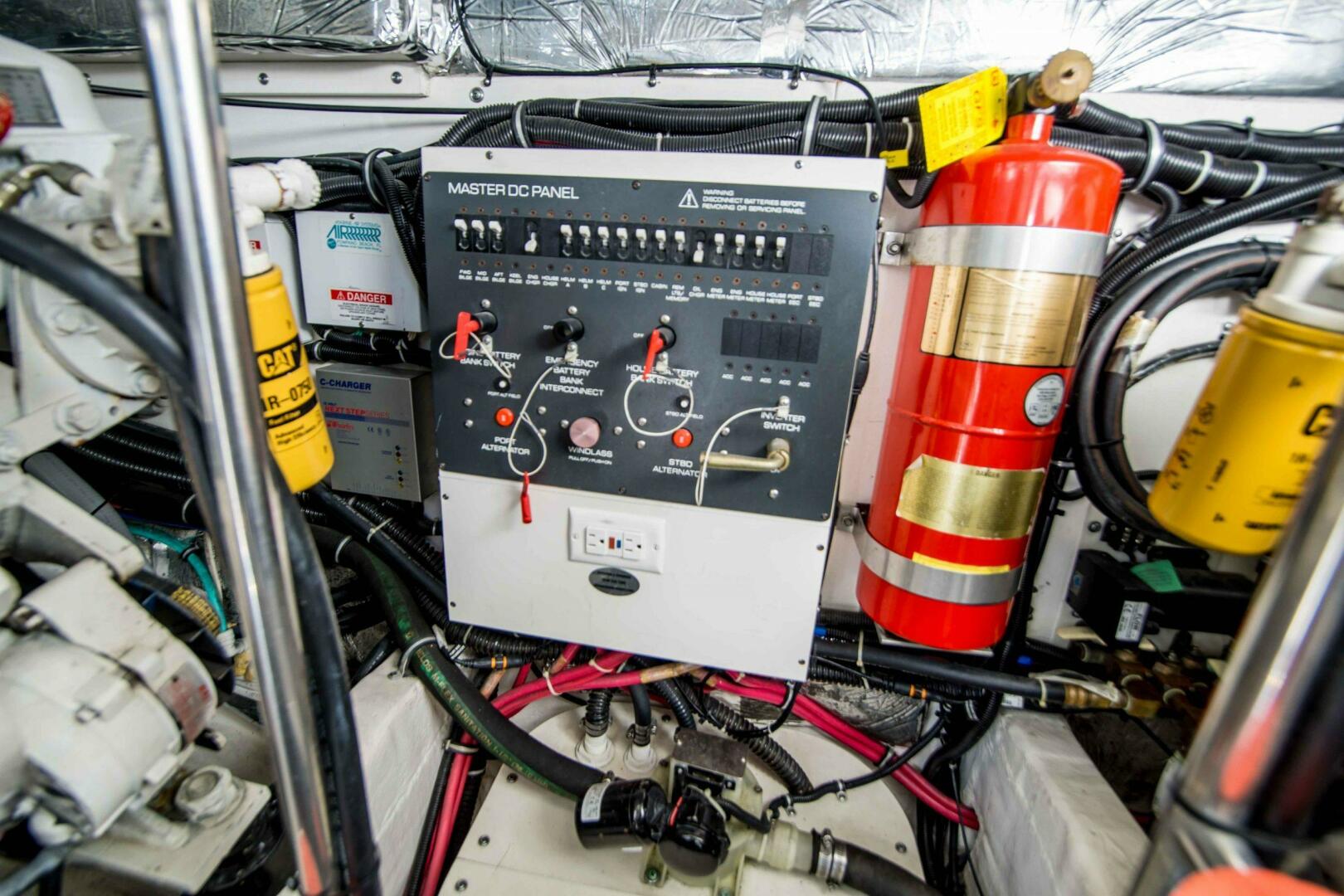 2000 Tiara 41 Open - Engine Room