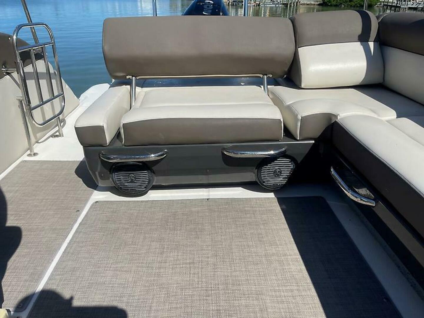 Vessel Image #33
