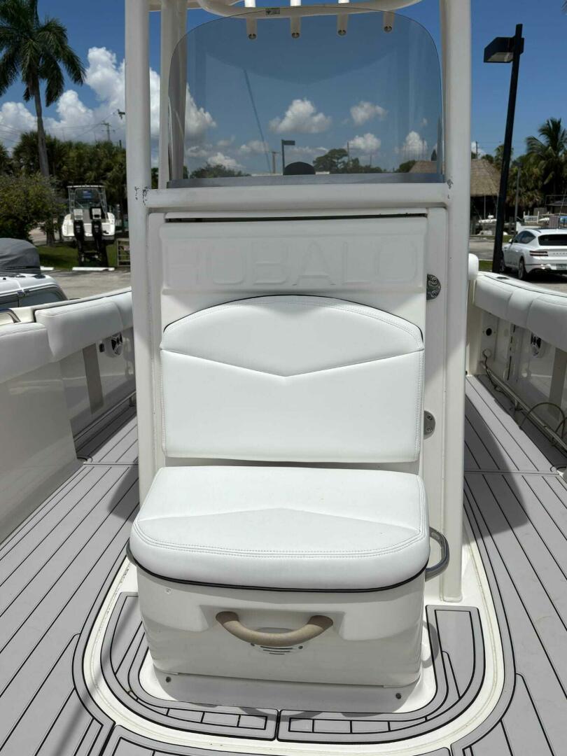 24ft Robalo Yacht For Sale