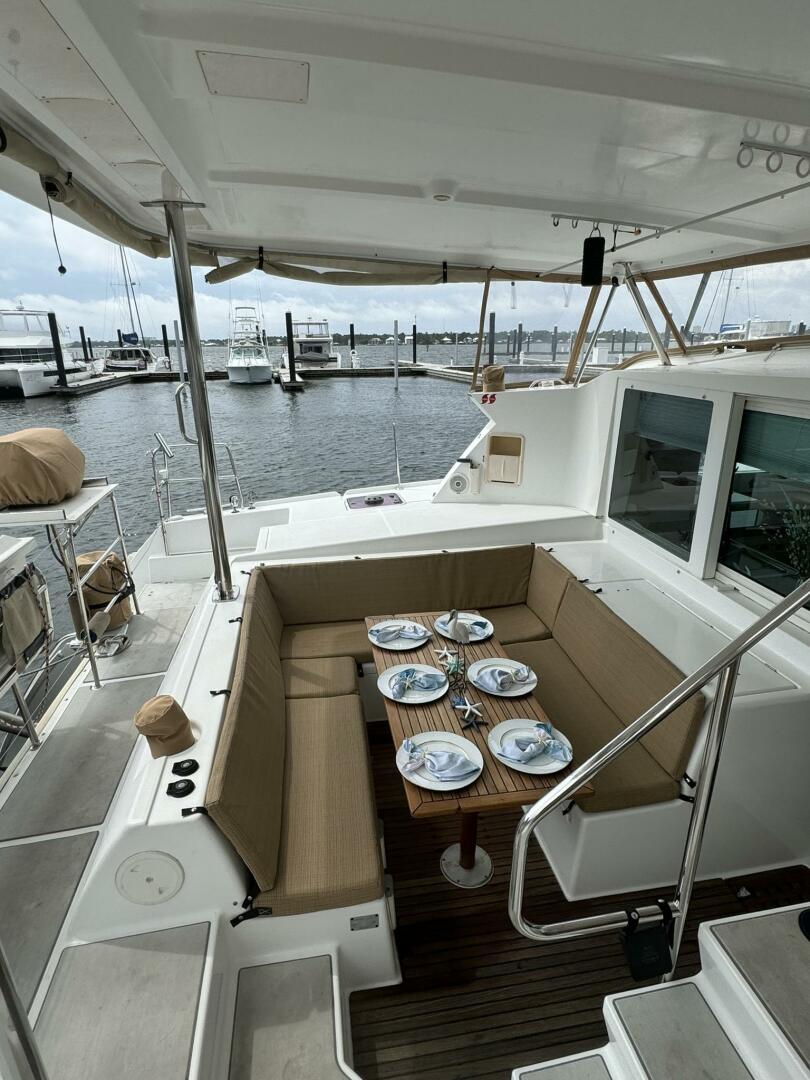 Anchored Soul 42ft Lagoon Yacht For Sale