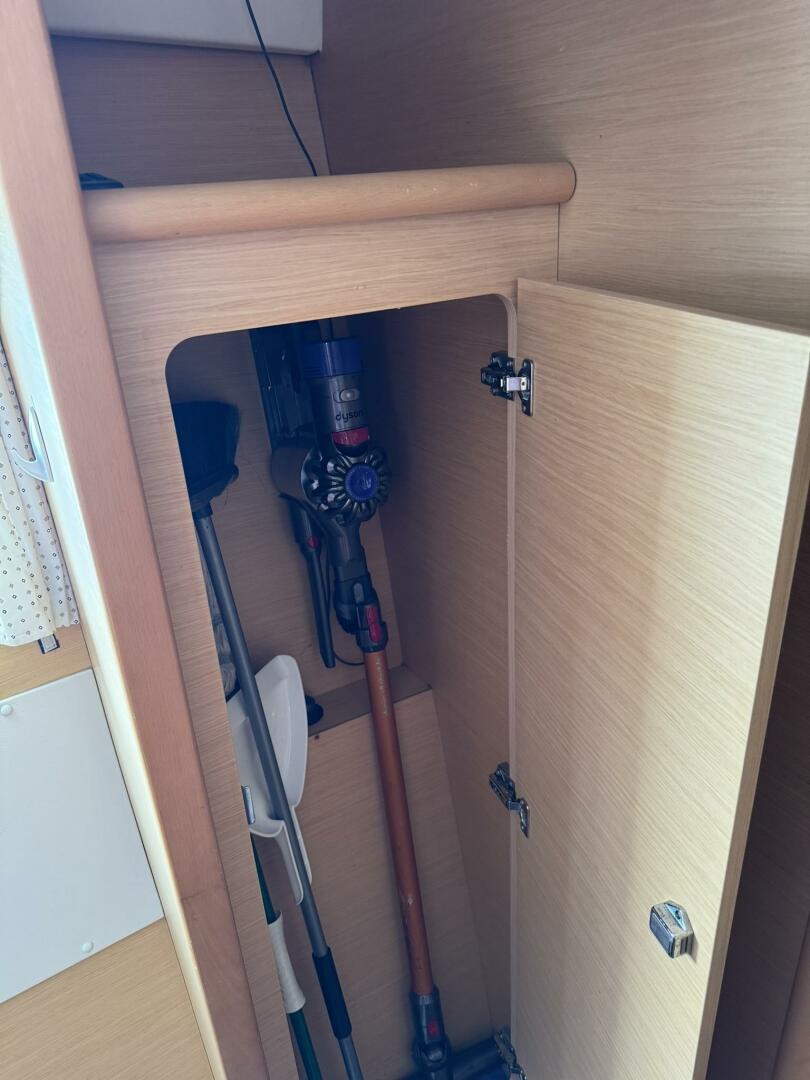 Anchored Soul 42ft Lagoon Yacht For Sale