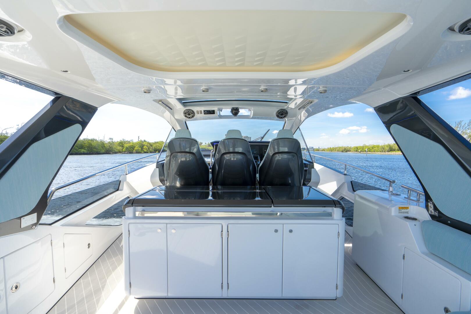 48ft Azimut Yacht For Sale