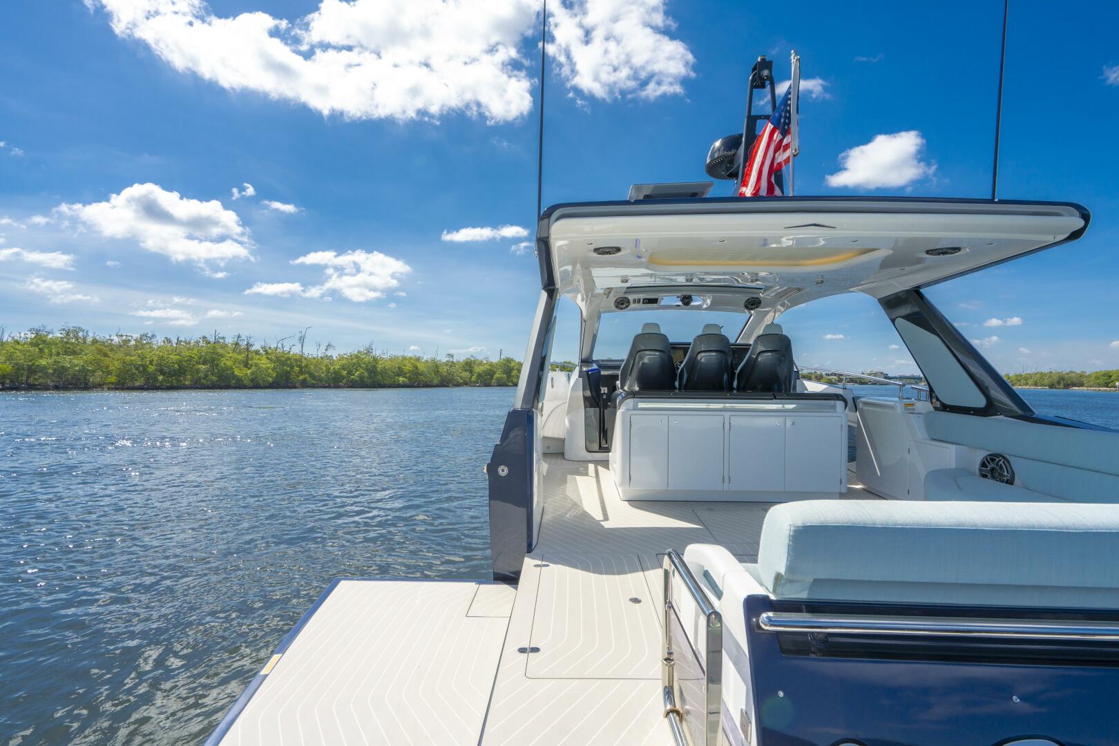 48ft Azimut Yacht For Sale