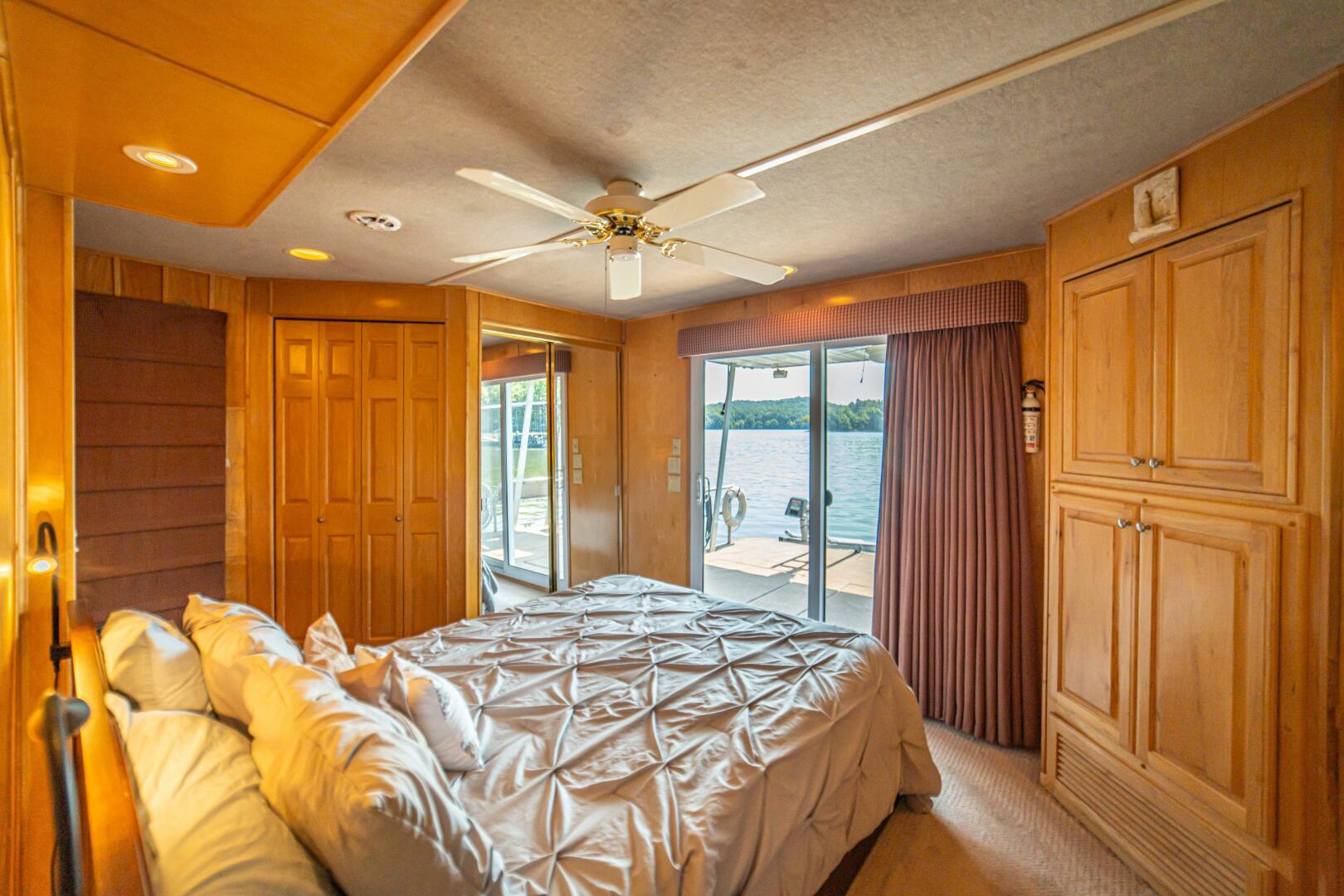 Elizabeth Grace 75ft Sharpe Yacht For Sale