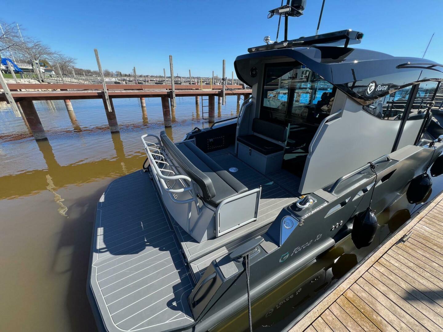 35ft G Force Yacht For Sale