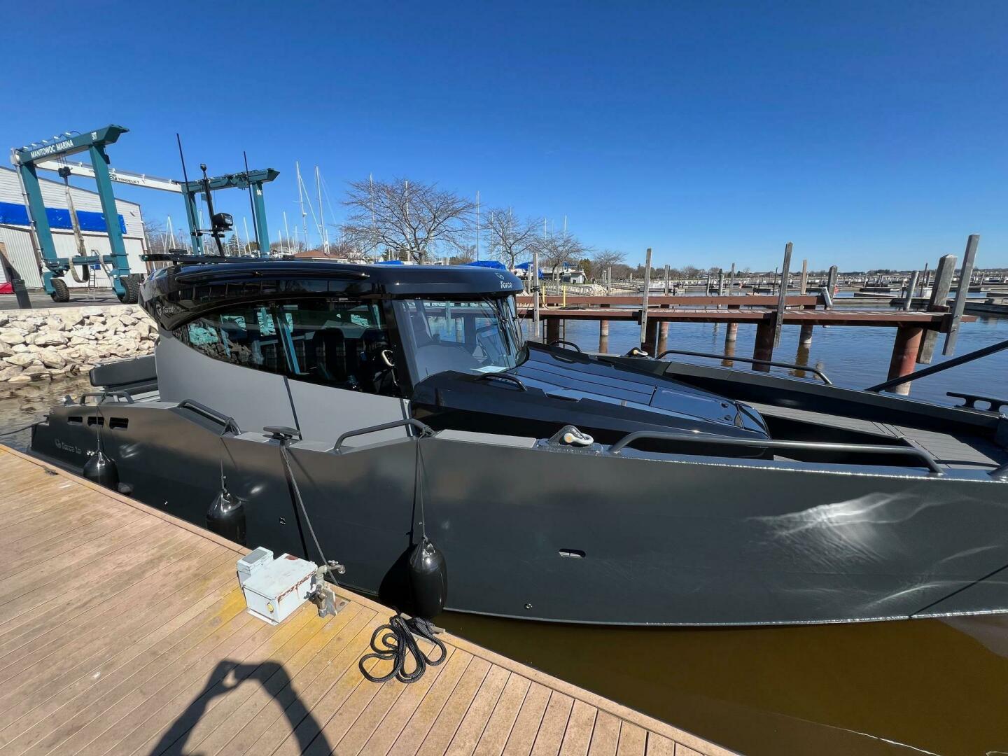 35ft G Force Yacht For Sale