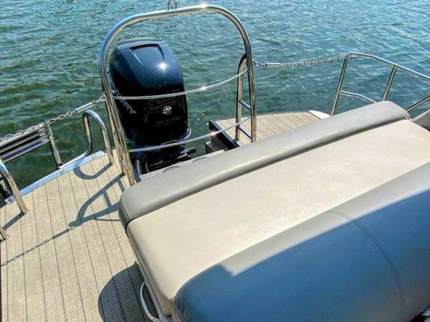 25ft Harris FloteBote Yacht For Sale