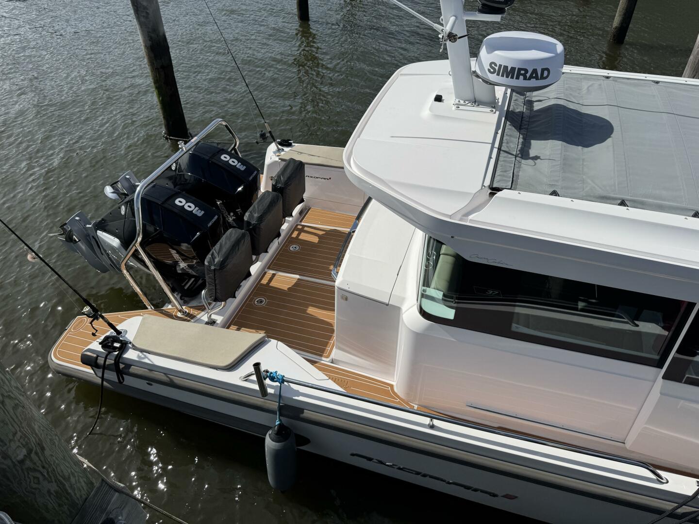 37ft Axopar Yacht For Sale
