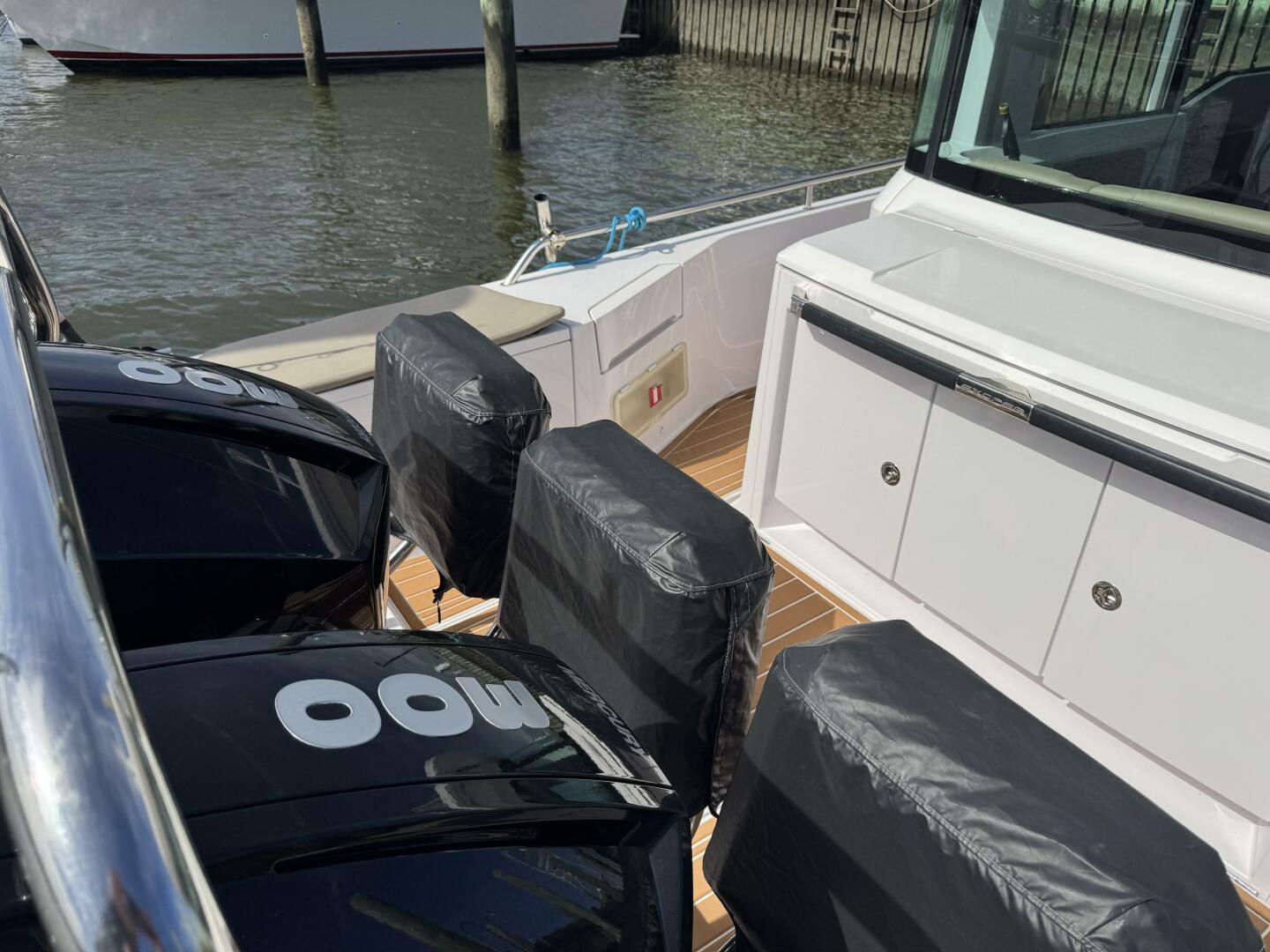 37ft Axopar Yacht For Sale